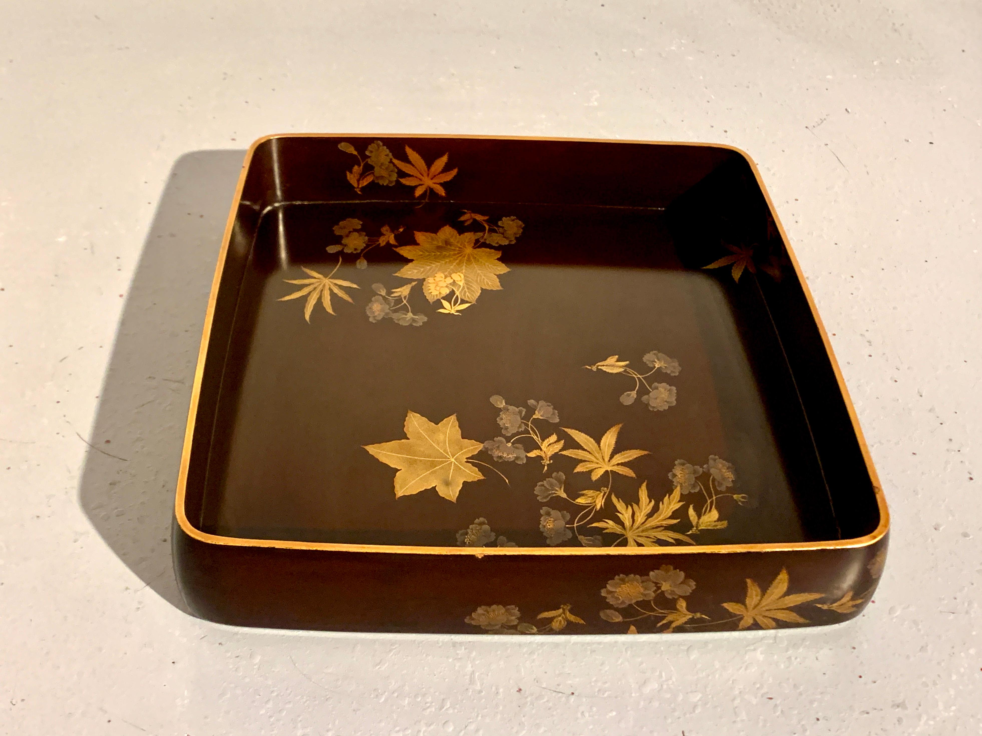 Taisho Japanese Lacquer Tray by Zohiko, Meiji Period, Early 20th Century, Japan