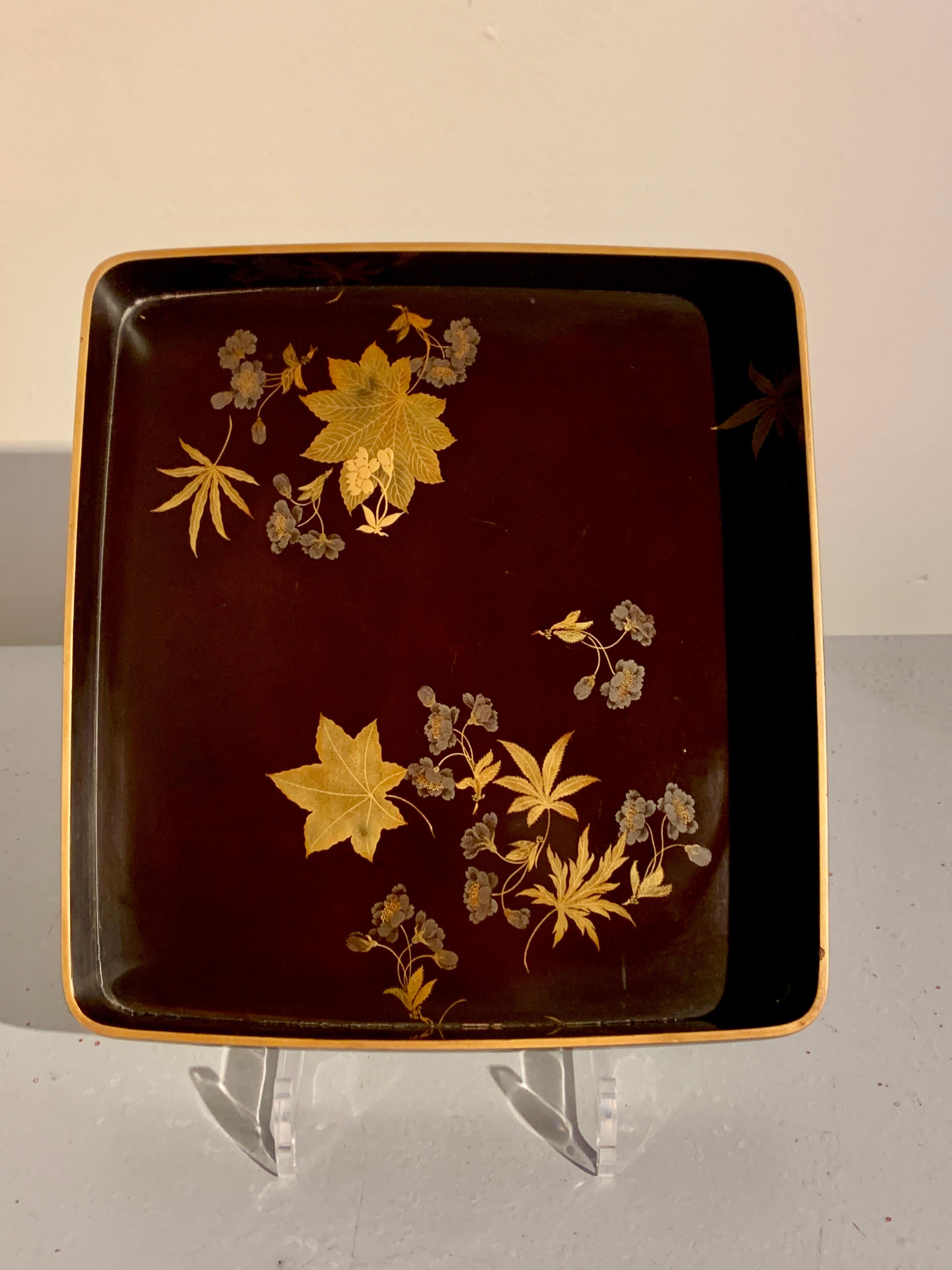 Japanese Lacquer Tray by Zohiko, Meiji Period, Early 20th Century, Japan 1