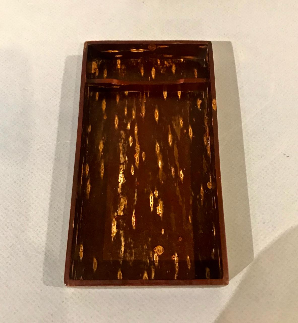 Japanese Lacquer Writing Box In Good Condition For Sale In Pasadena, CA
