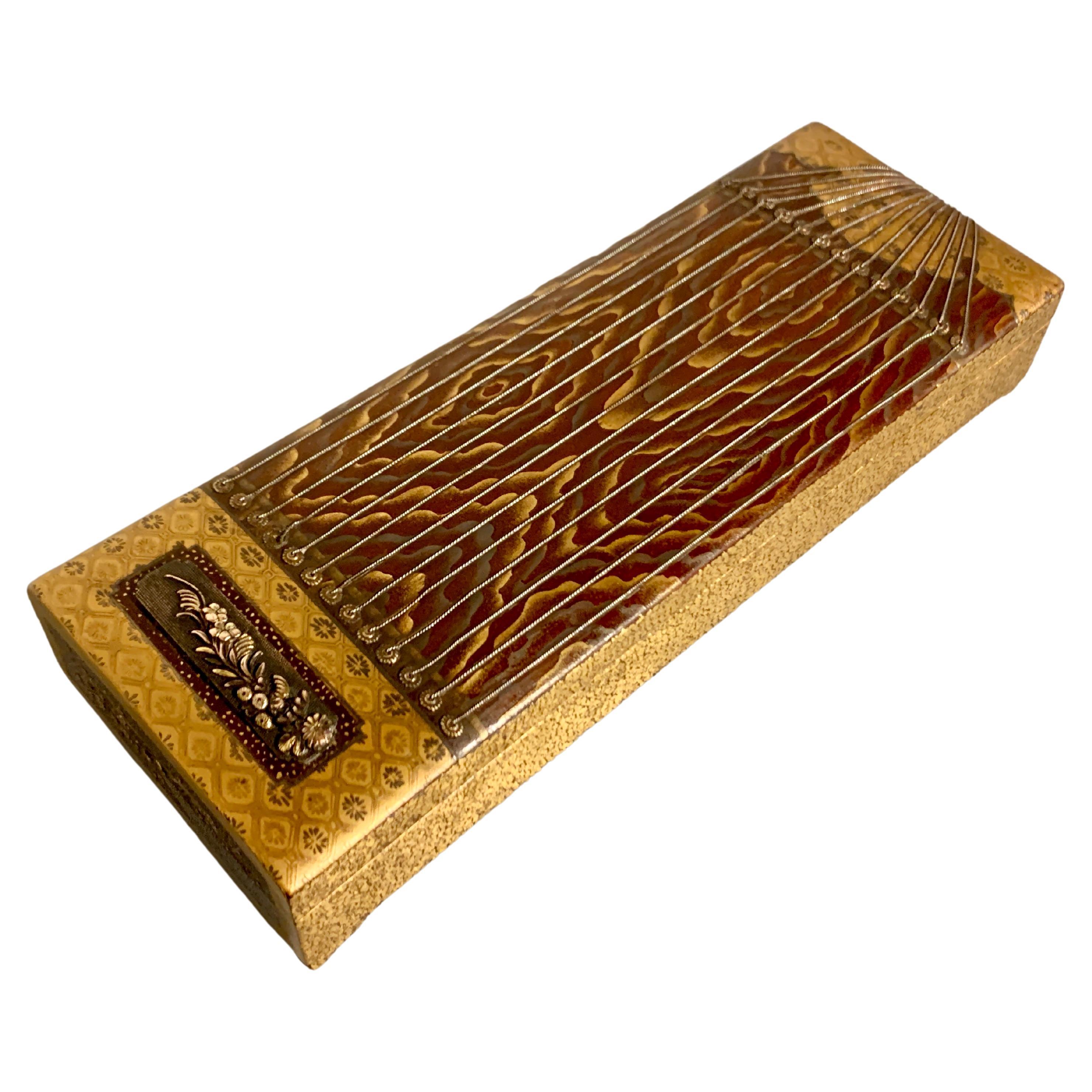 Scatola da scrittura in lacca giapponese, Suzuribako, Periodo Edo, XVIII secolo, Giappone