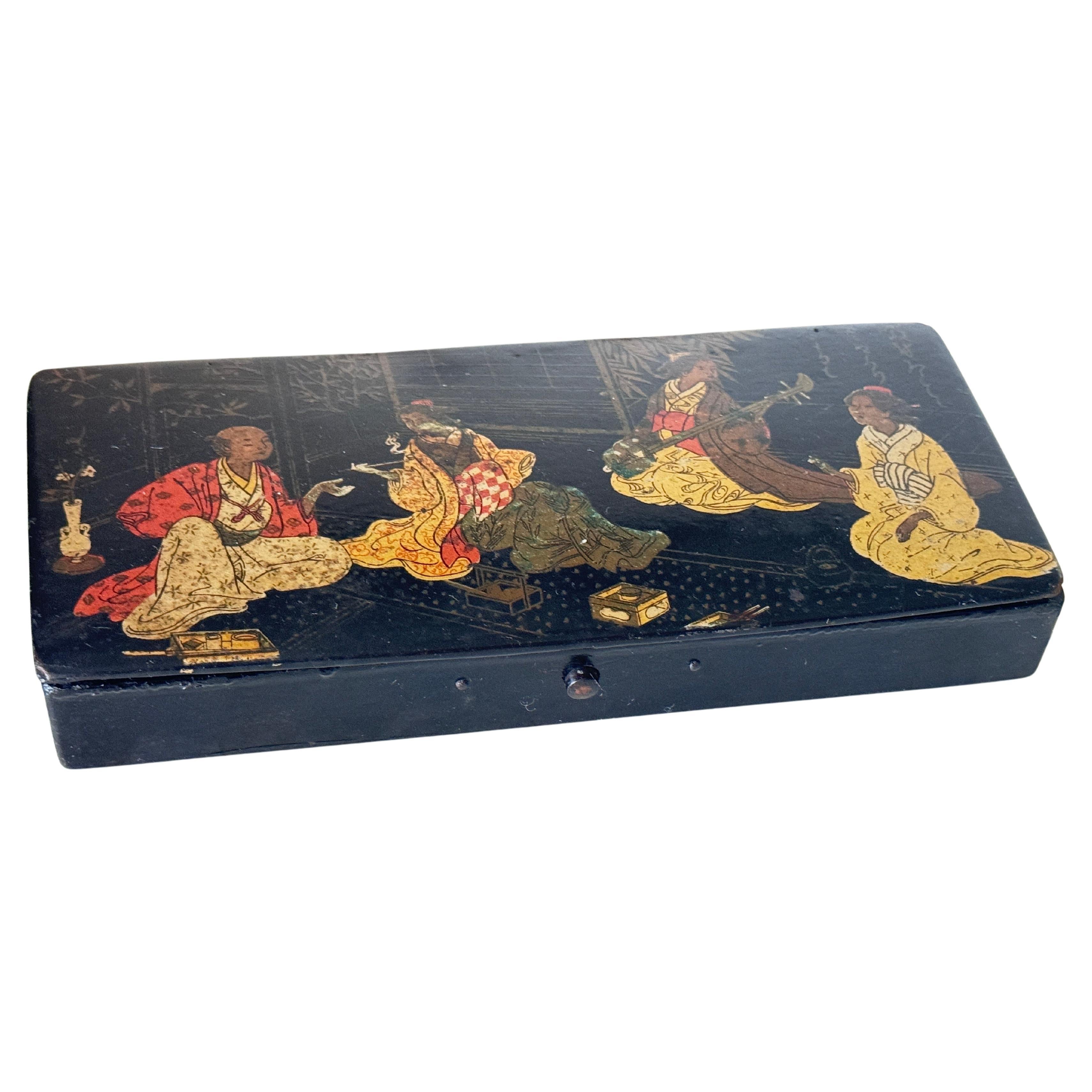 Japanese Lacquered Box Meiji Decorative Box and Ink box, circa 1880 For Sale