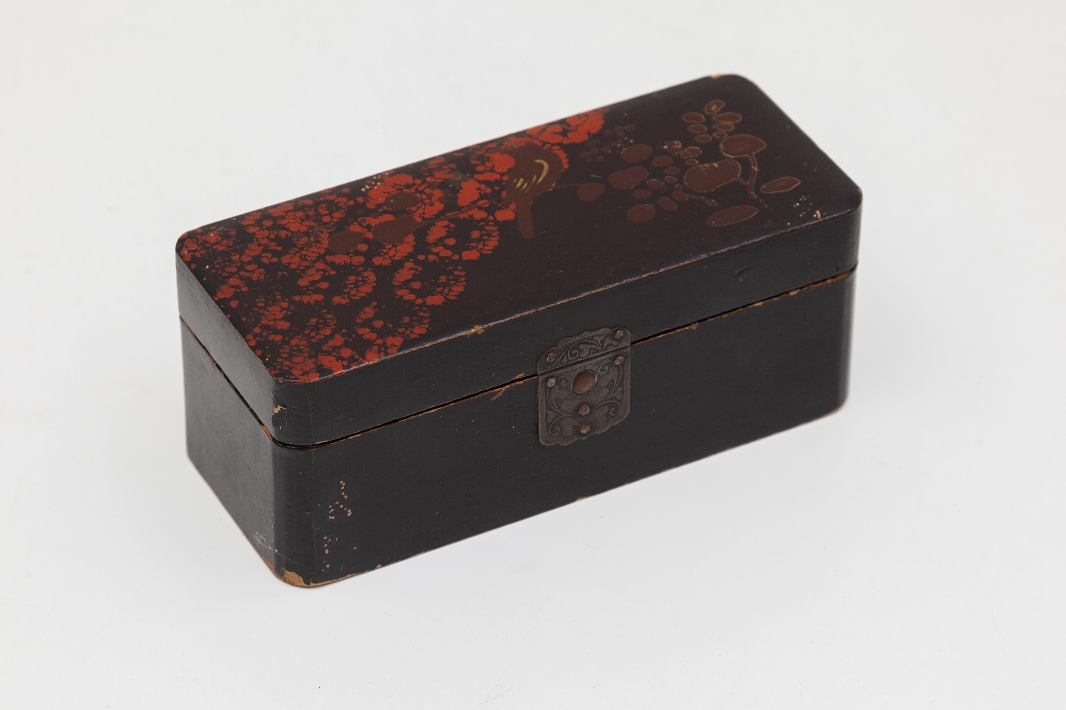 Japanese Lacquered Boxes Collection, Wunderkammer Objects 6