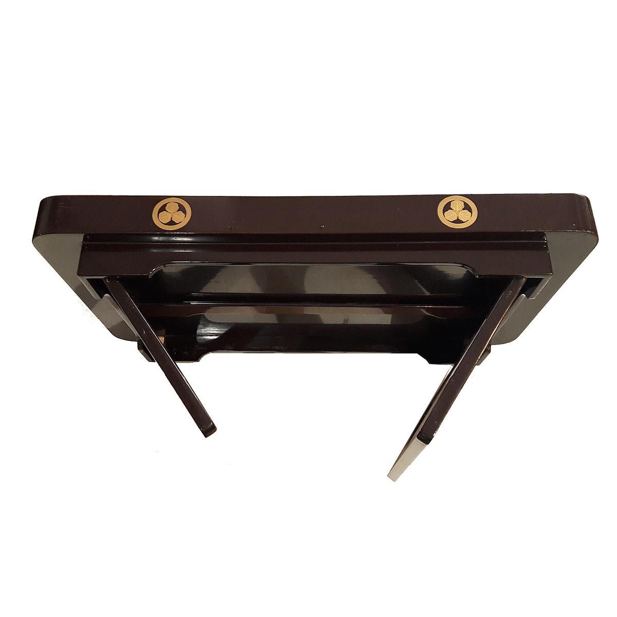 Mid-20th Century Japanese Lacquered Folding Tray Table, Mid 20th Century