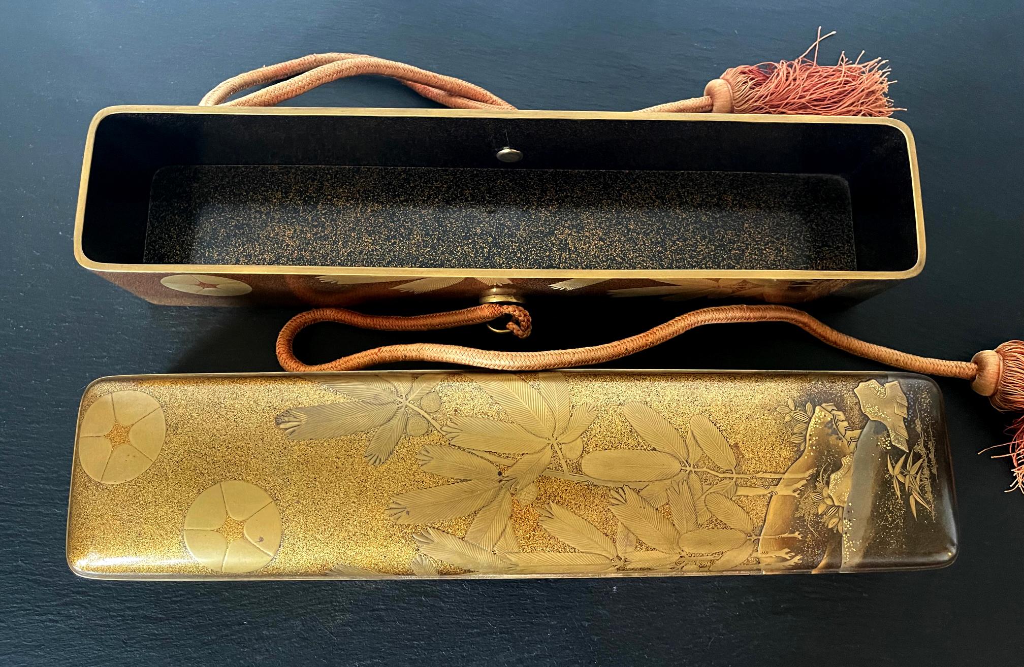 Japanese Lacquered Gold Maki-E Naga Fubako Meiji Period For Sale 1