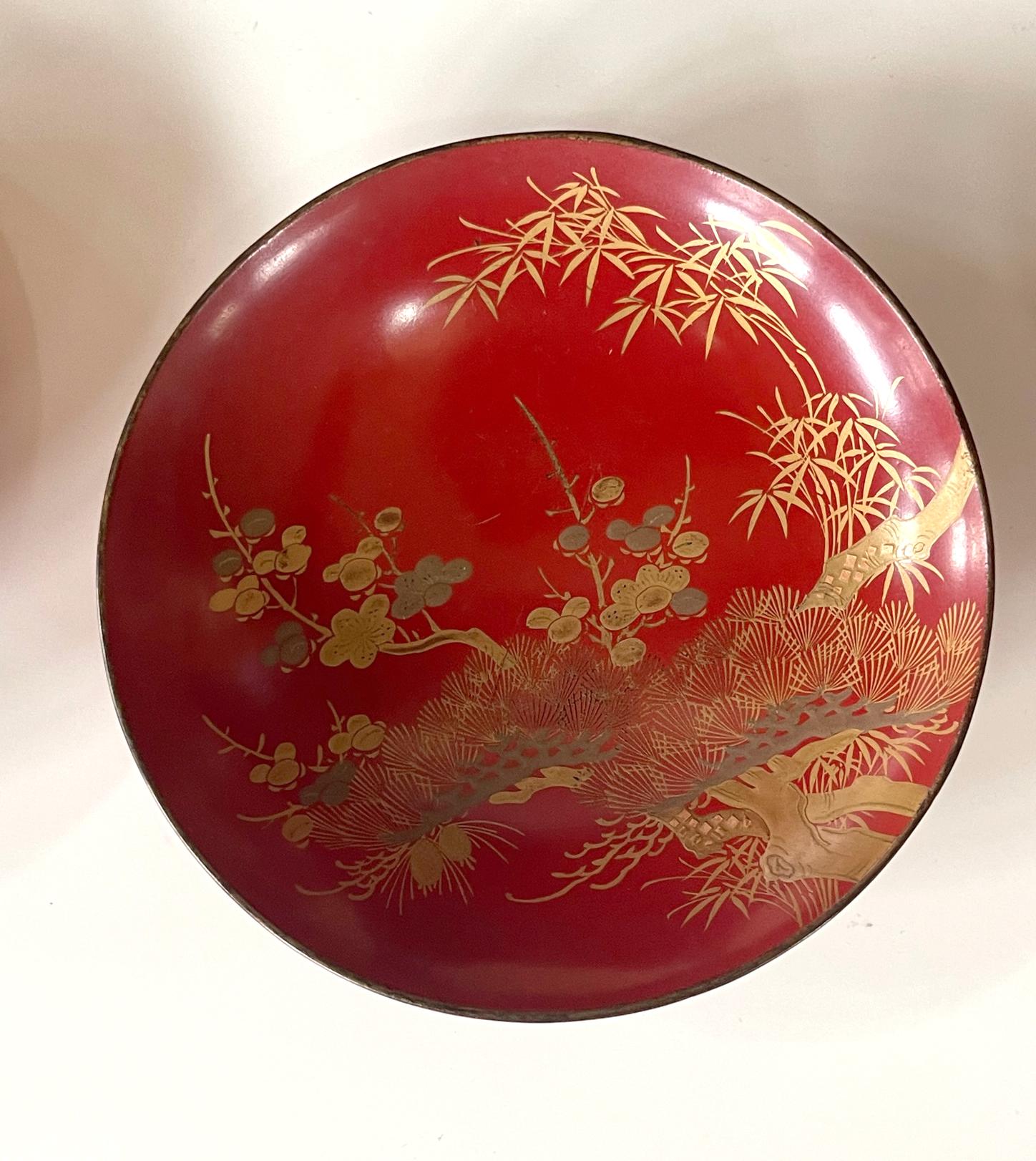 Service à boire japonais laqué Sake Période Meiji en vente 2