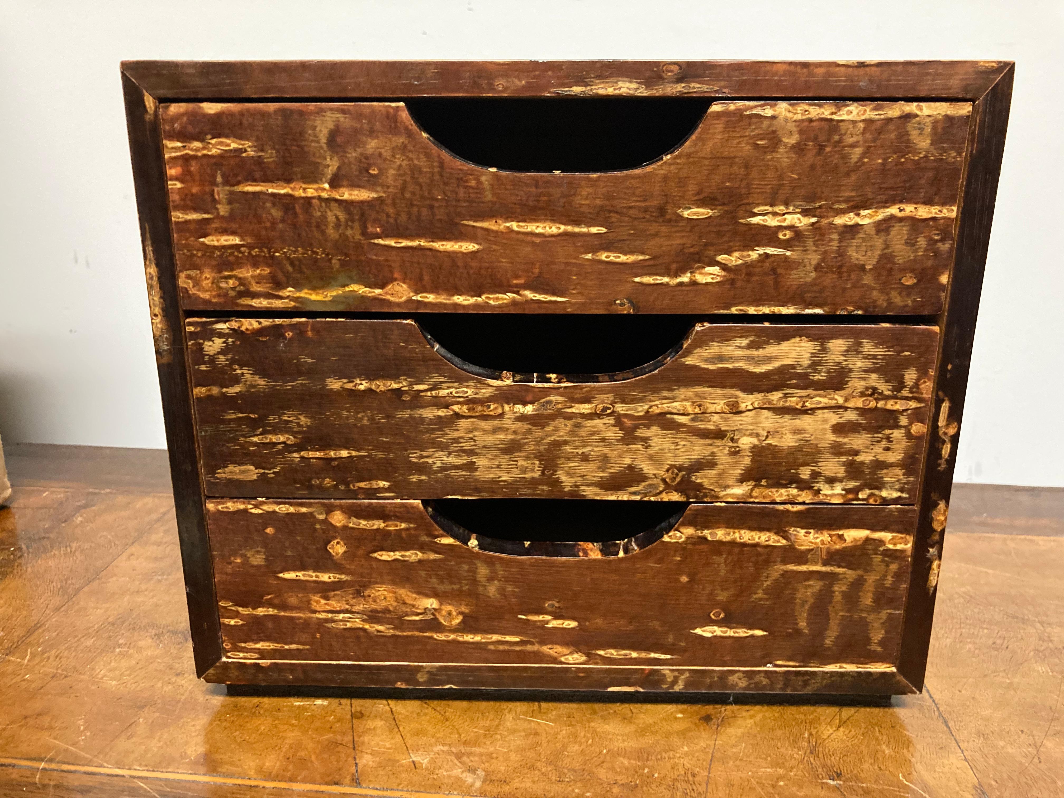 Mid Century Modern Japanese Lacquered Three Drawer Box 6