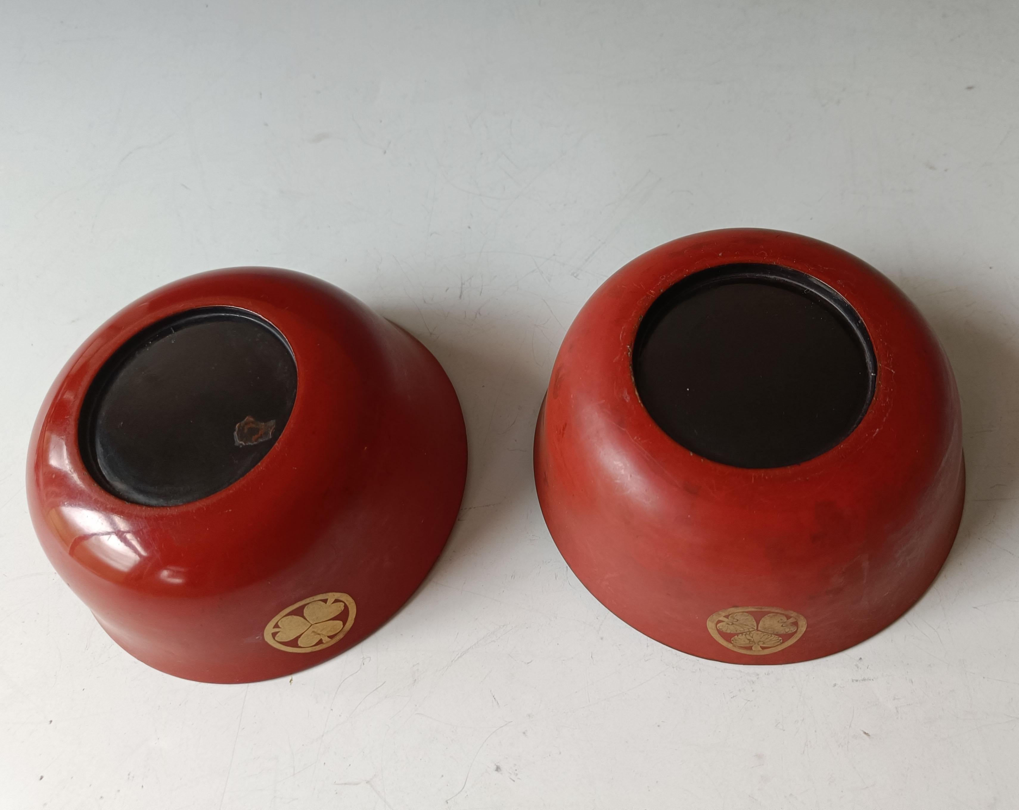 Japanese Lacquered Wood Bowls 19th Century Asian Antiques 中国古董 In Good Condition For Sale In London, GB