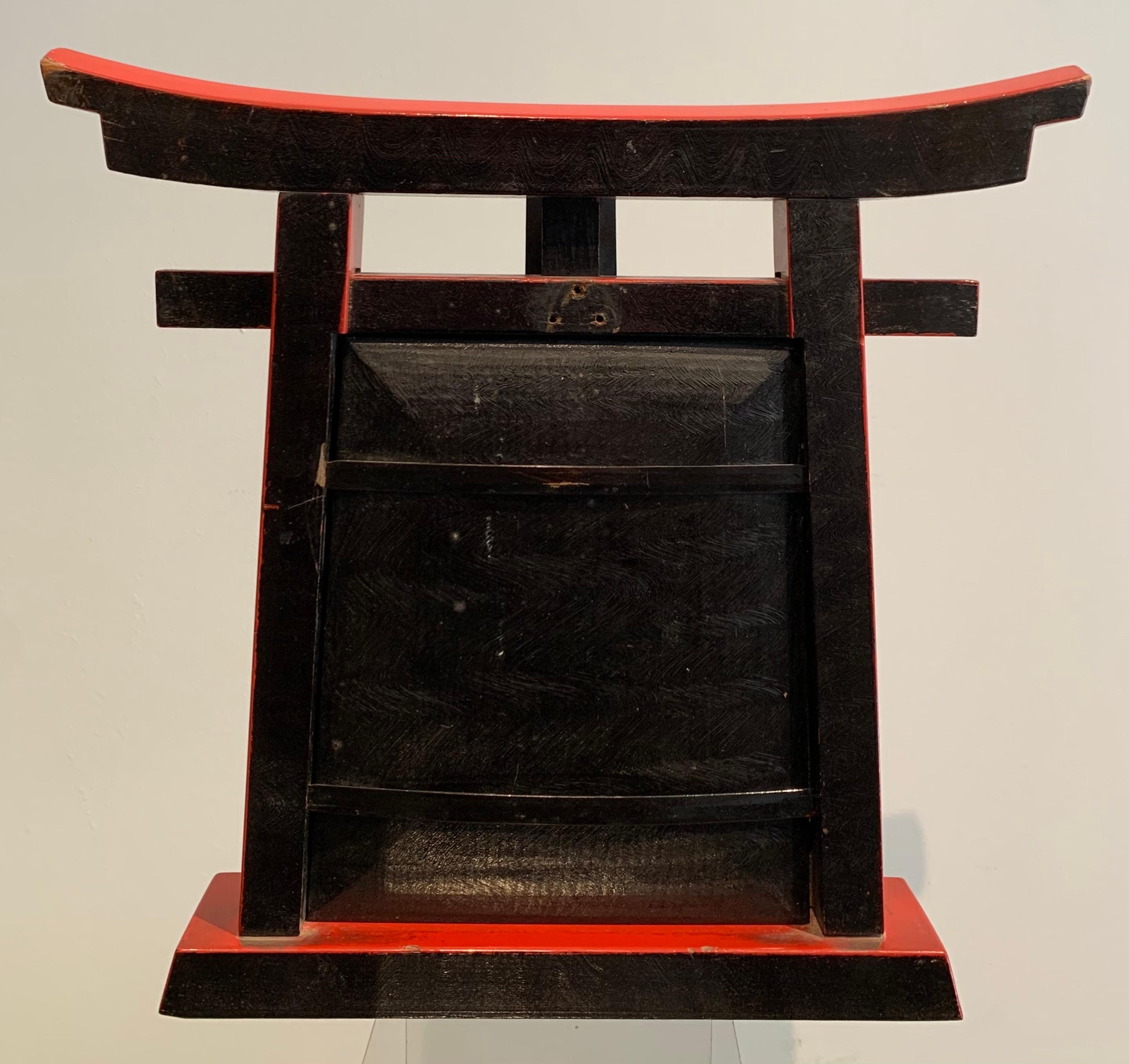 Japanese Lacquered Wood Photo Frame, Torii Gate, 1920s 3