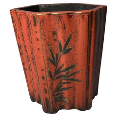 Japanese Lacquered Wood Vase / 19th Century Asian Antiques 中国古董