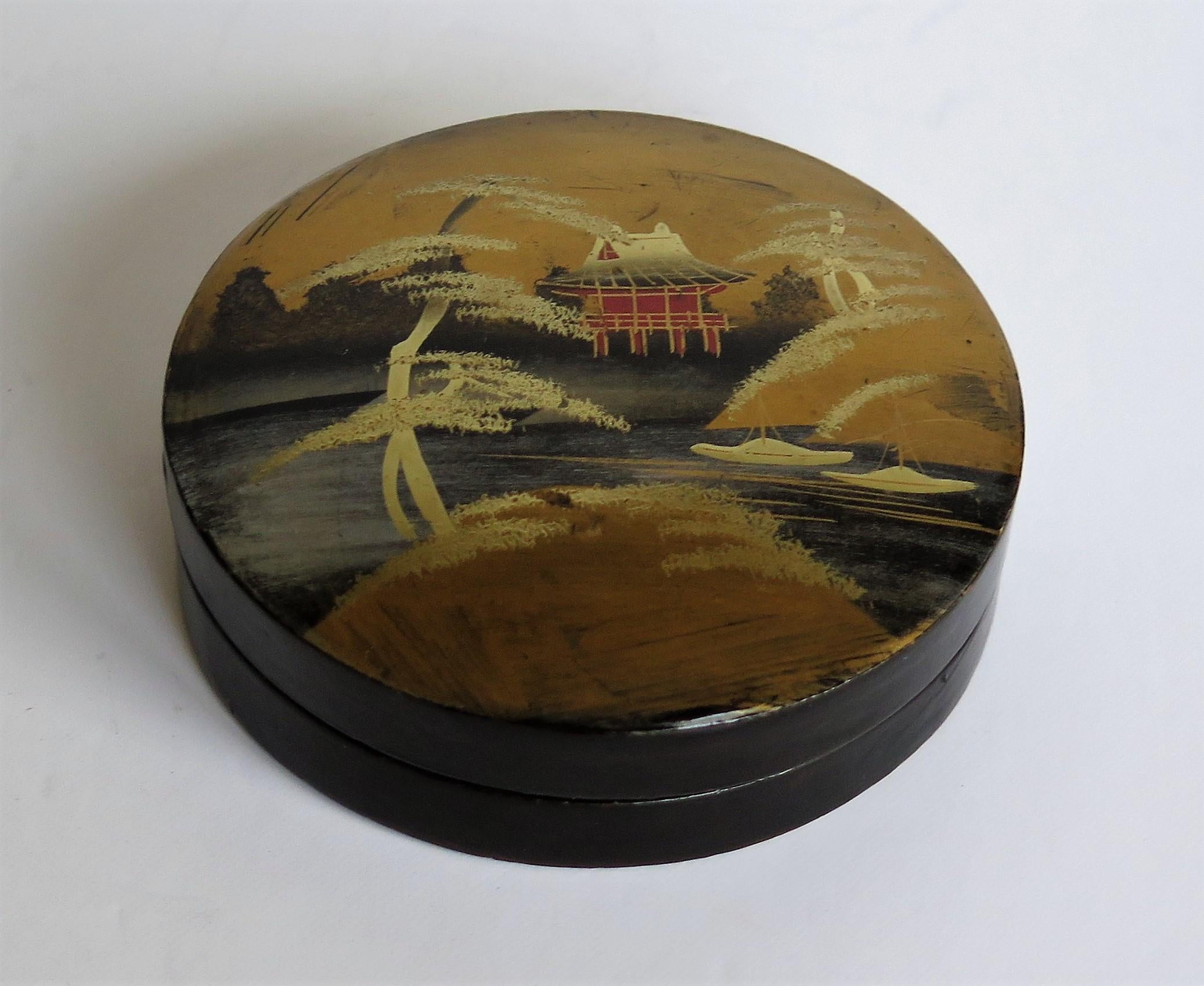 Lacquered Japanese Laquered Box and Lid Hand Painted Scene, Meiji Period, circa 1900
