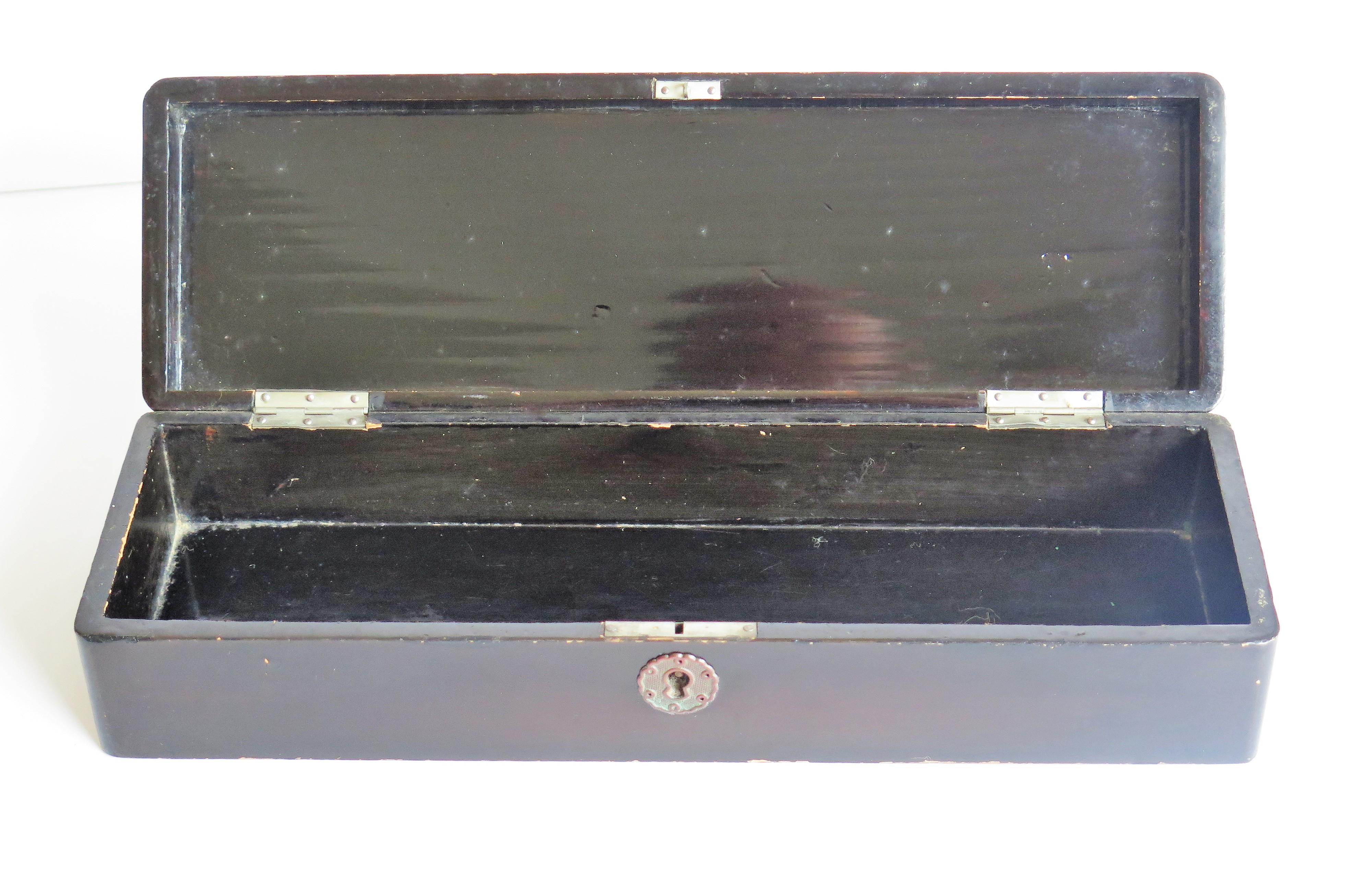 Japanese Laquered Box with Hinged Lid and Lock, Taisho Period Circa 1920 9