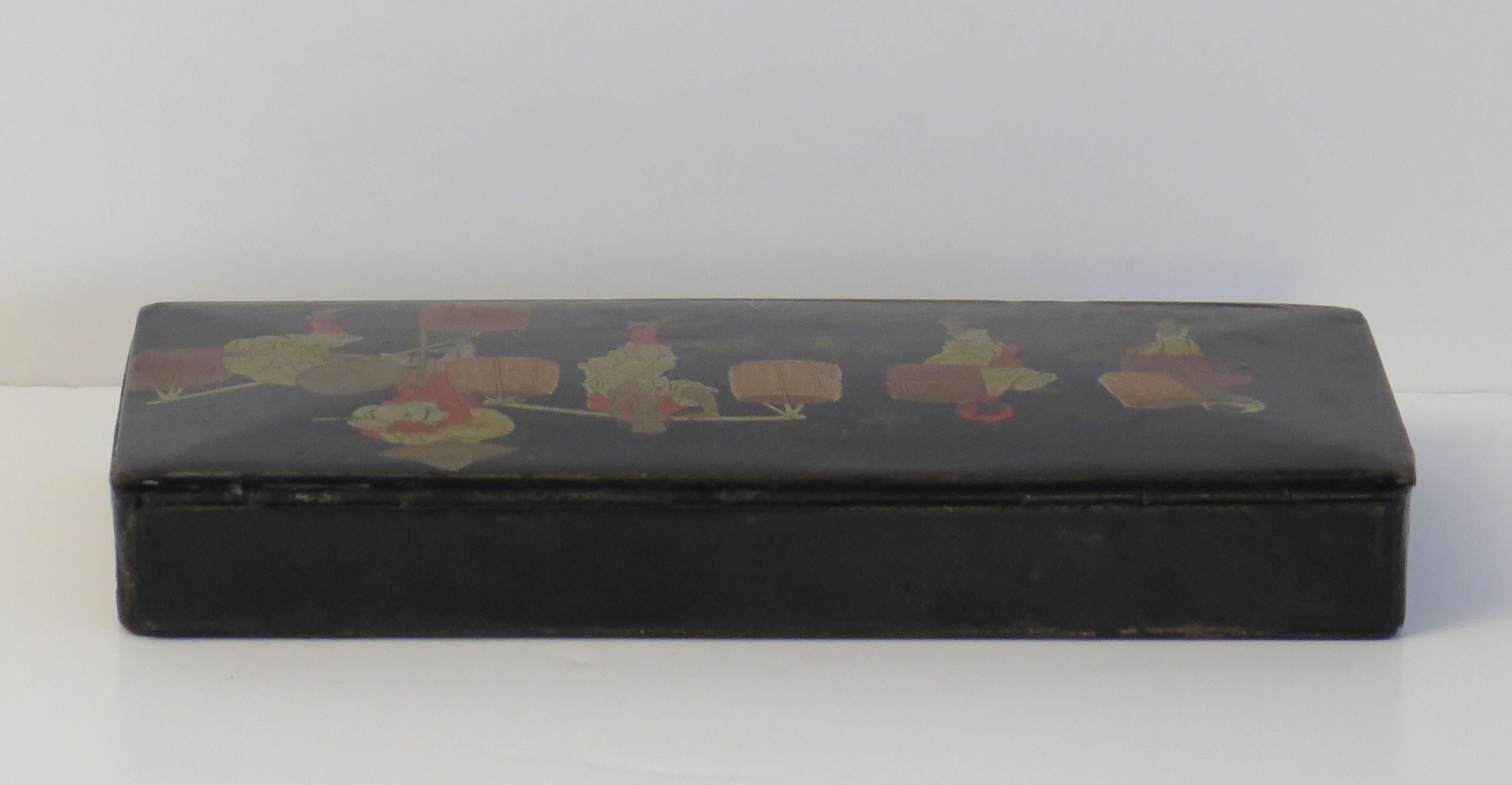 Japanese Laquered Box with Hinged Lid Hand Painted, 19th Century Meiji Period 1