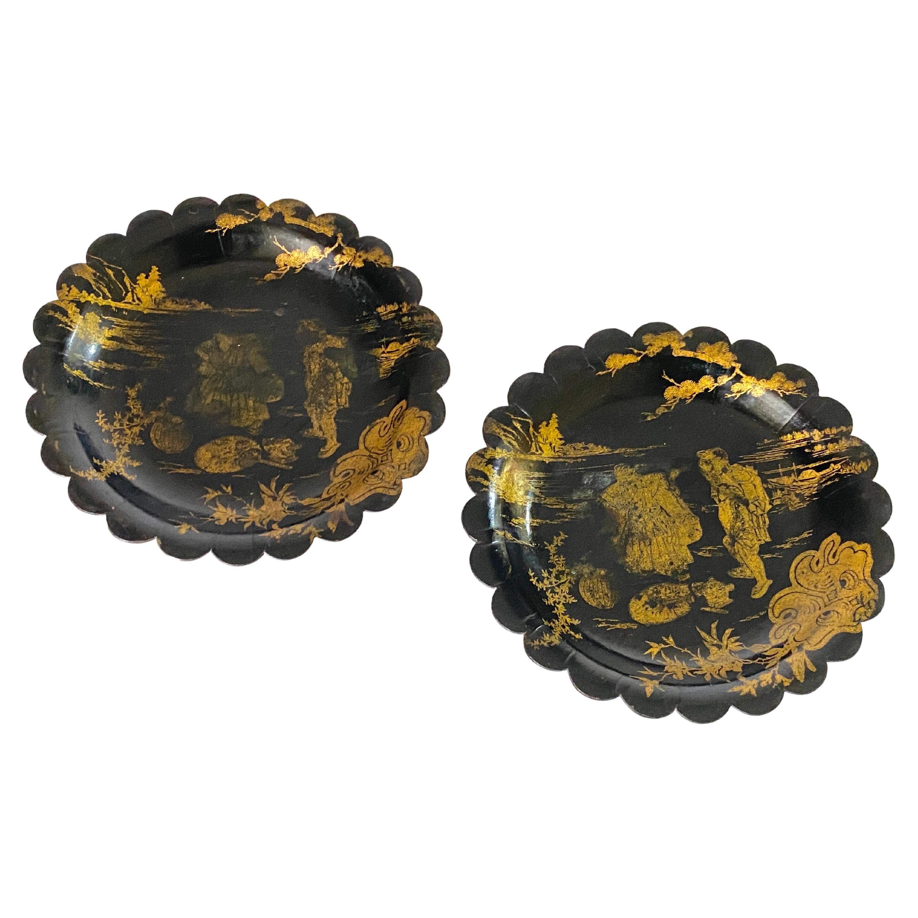 Japanese Laquered Papier Mâché Circular Cups Hand Painted, circa 1910 Set of 2 For Sale