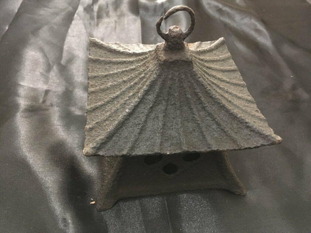 Japanese Large Antique Tea House Lantern and Wind Chime, Fine Details 150 Years In Good Condition In South Burlington, VT