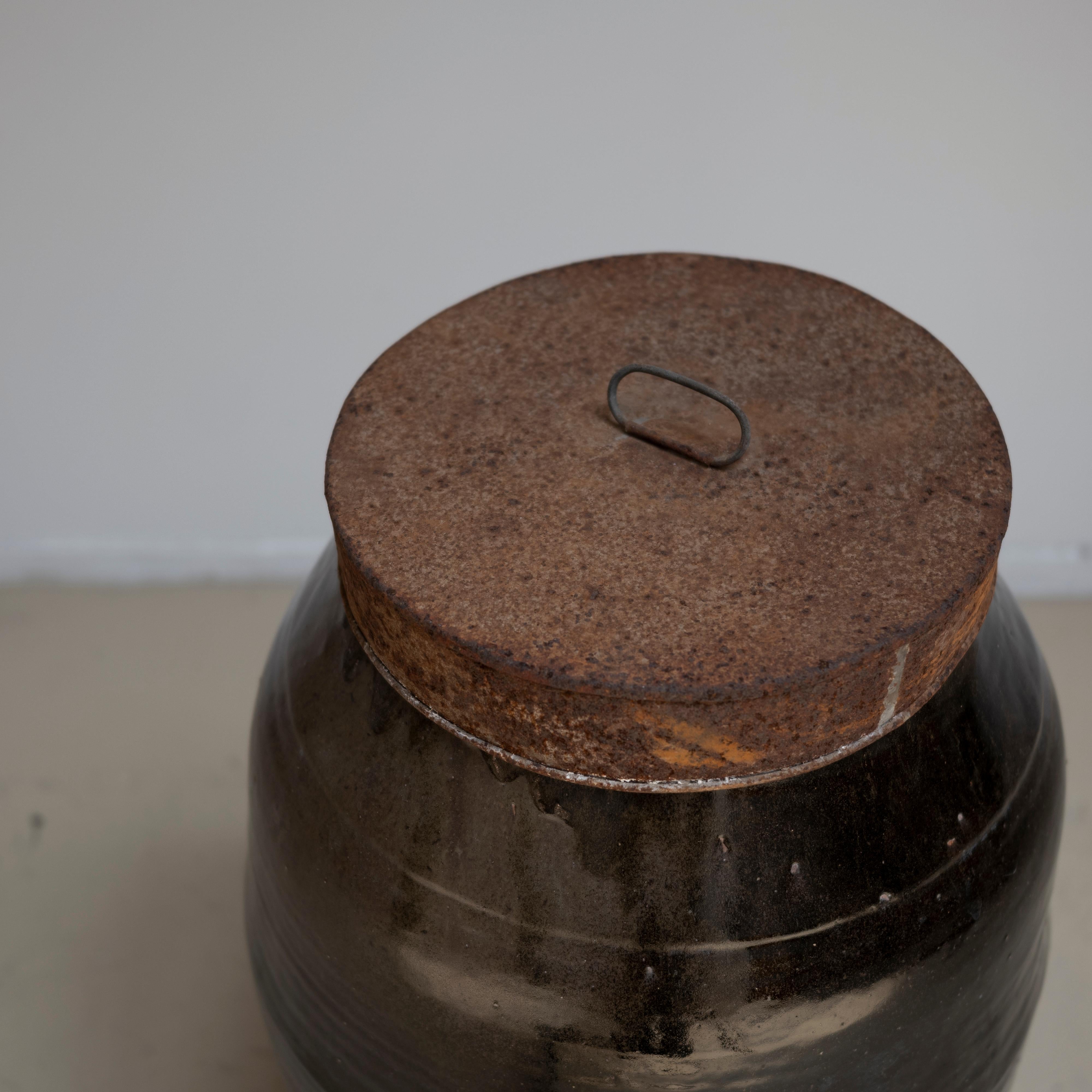 Japanese Large Wabisabi Antique Tsubo Jar with Rusted Iron Lid 2