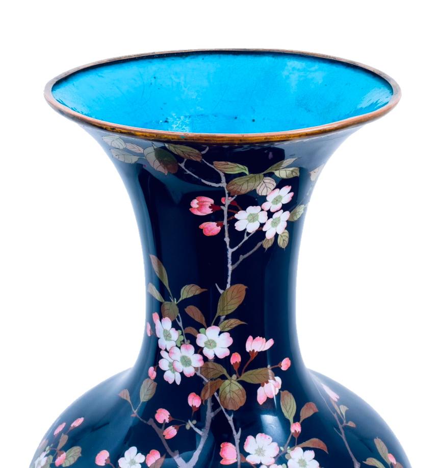 Metallo Grande vaso cloisonné giapponese, ca. 1900/1910 in vendita