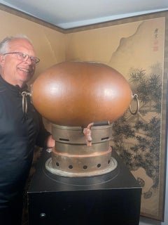 Raro Art Decó japonés  Vasija de Sake de Bronce Martillado a Mano