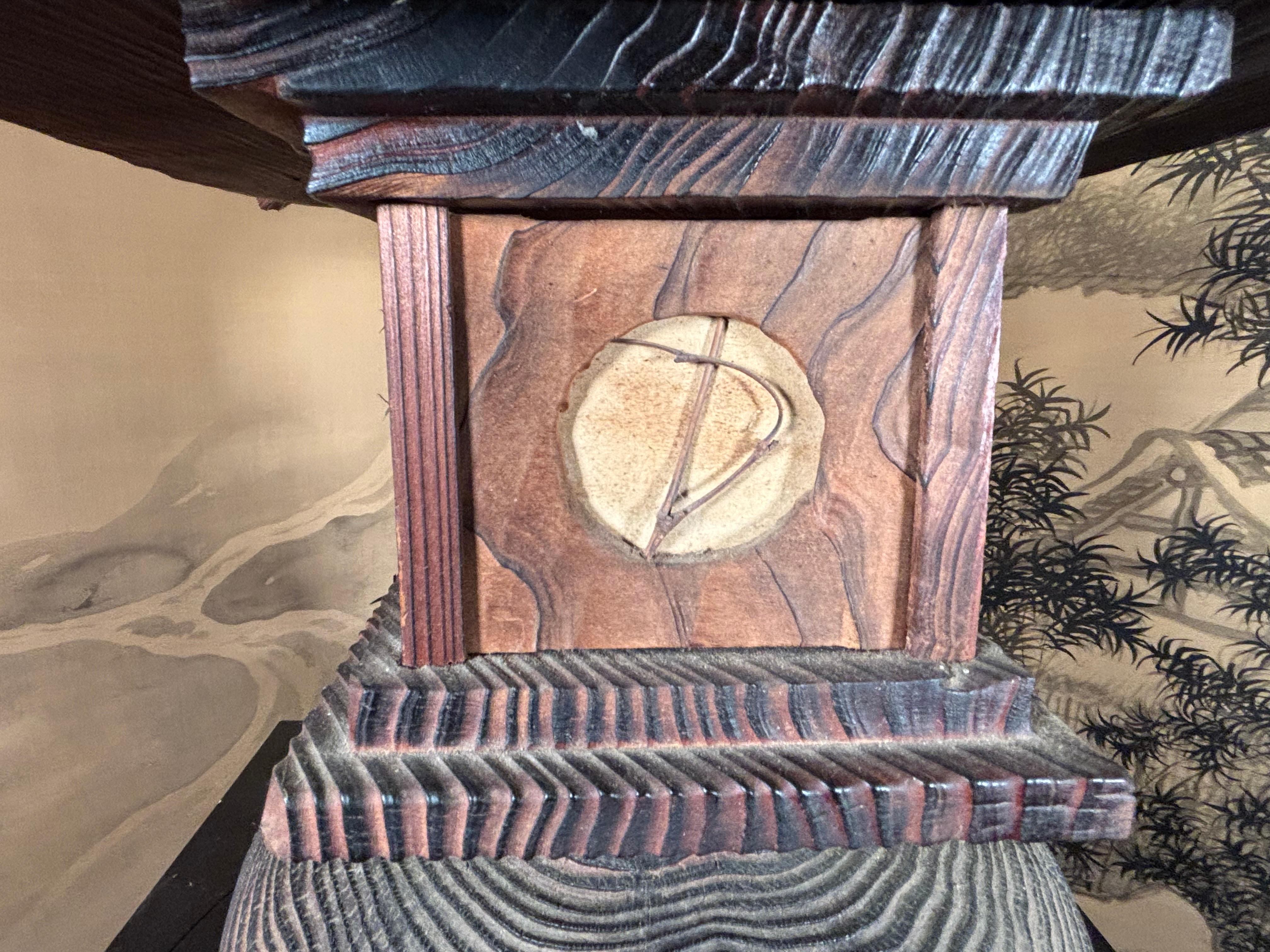 Japanese Large Hand Carved Electrified Light with Fine Details And Serene Glow For Sale 1
