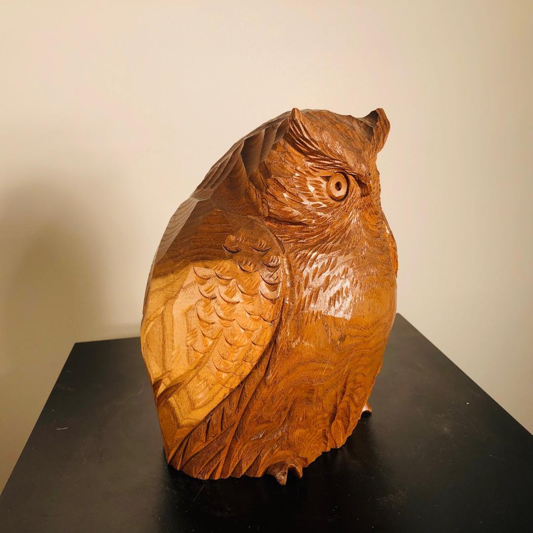 Japanese Hand Carved  Owl, Fine Mid Century Work of Art 3