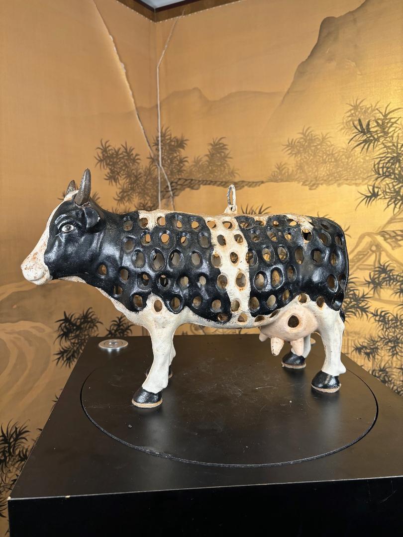Japanese Large Hand Cast Prize Holstein Cow Lantern, Rare Find For Sale 2