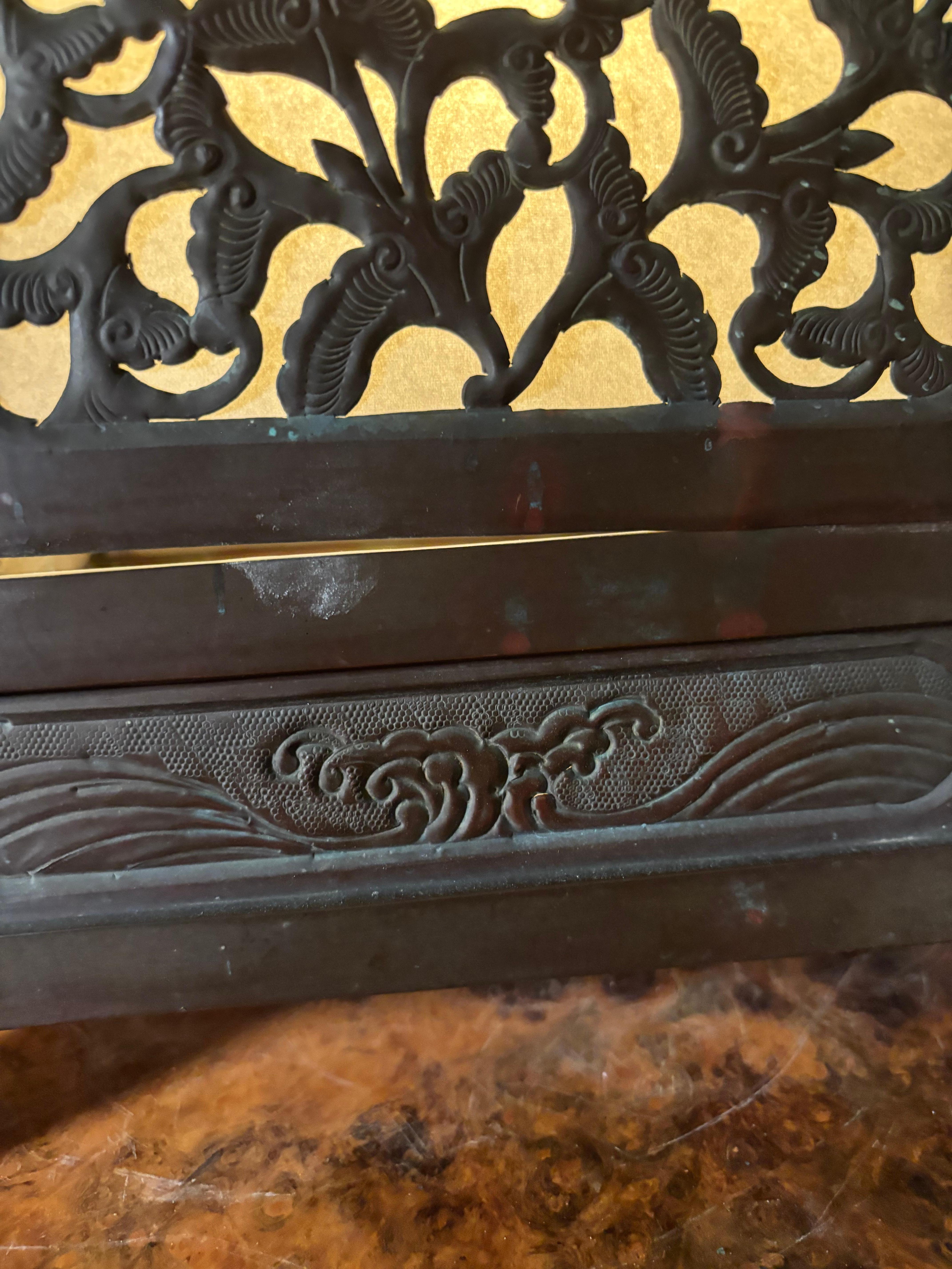 Bronzo Lanterna di montagna elettrificata in bronzo giapponese di grandi dimensioni realizzata a mano in vendita