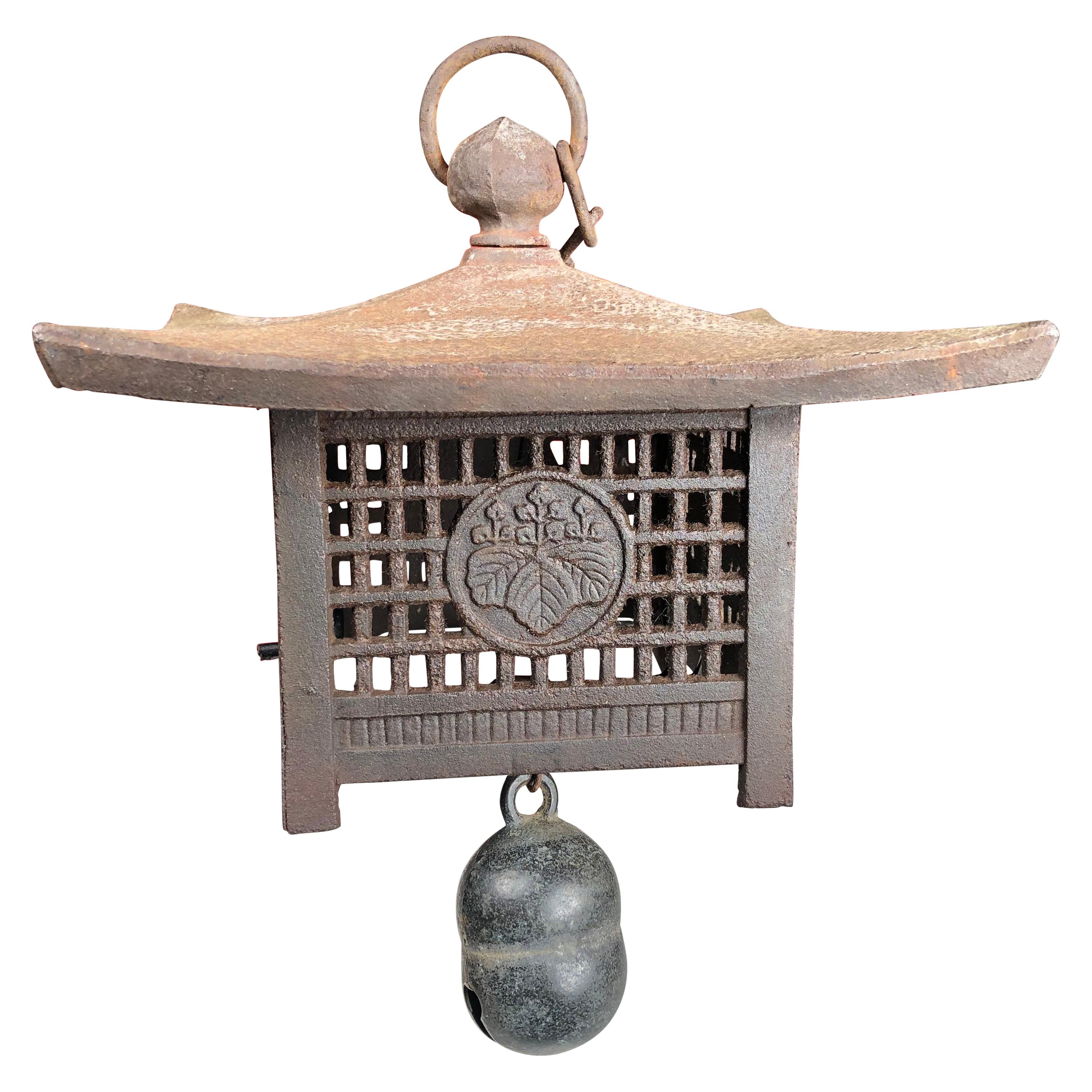 Japanese Large Old Lantern & Wind Chime with Beautiful Ringing Bell
