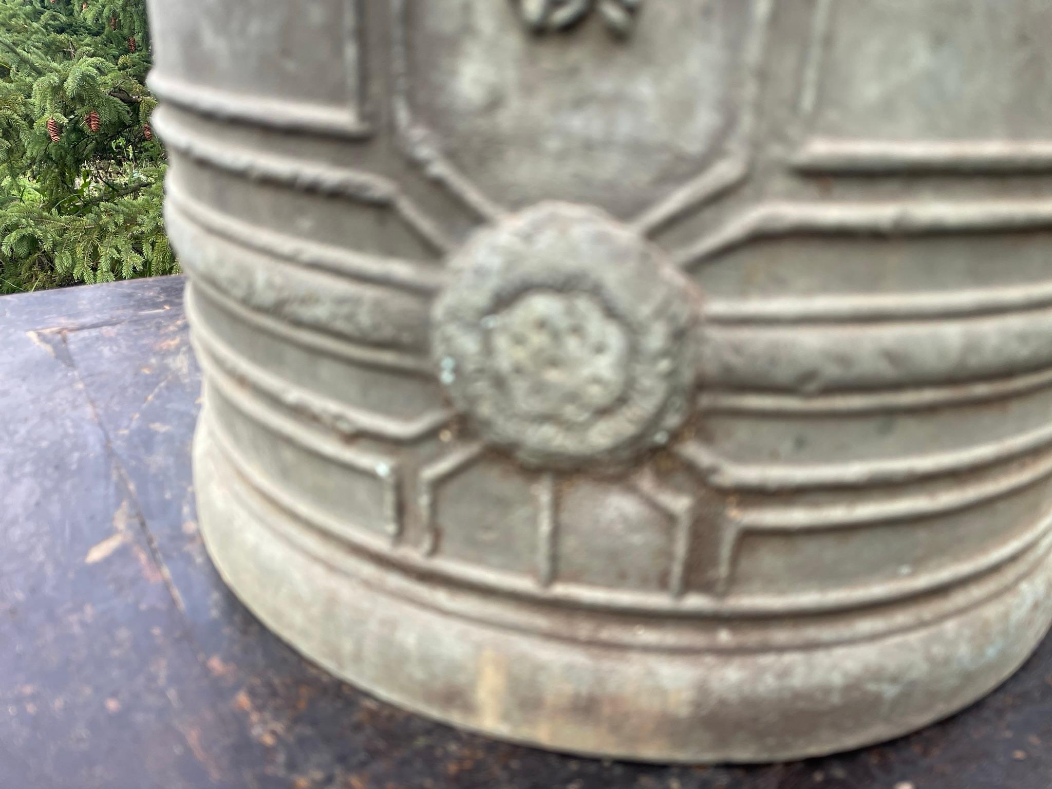 20th Century Japanese Large Old Signed Bronze Bonsho Temple Bell with Bold Sound, 19 Inches