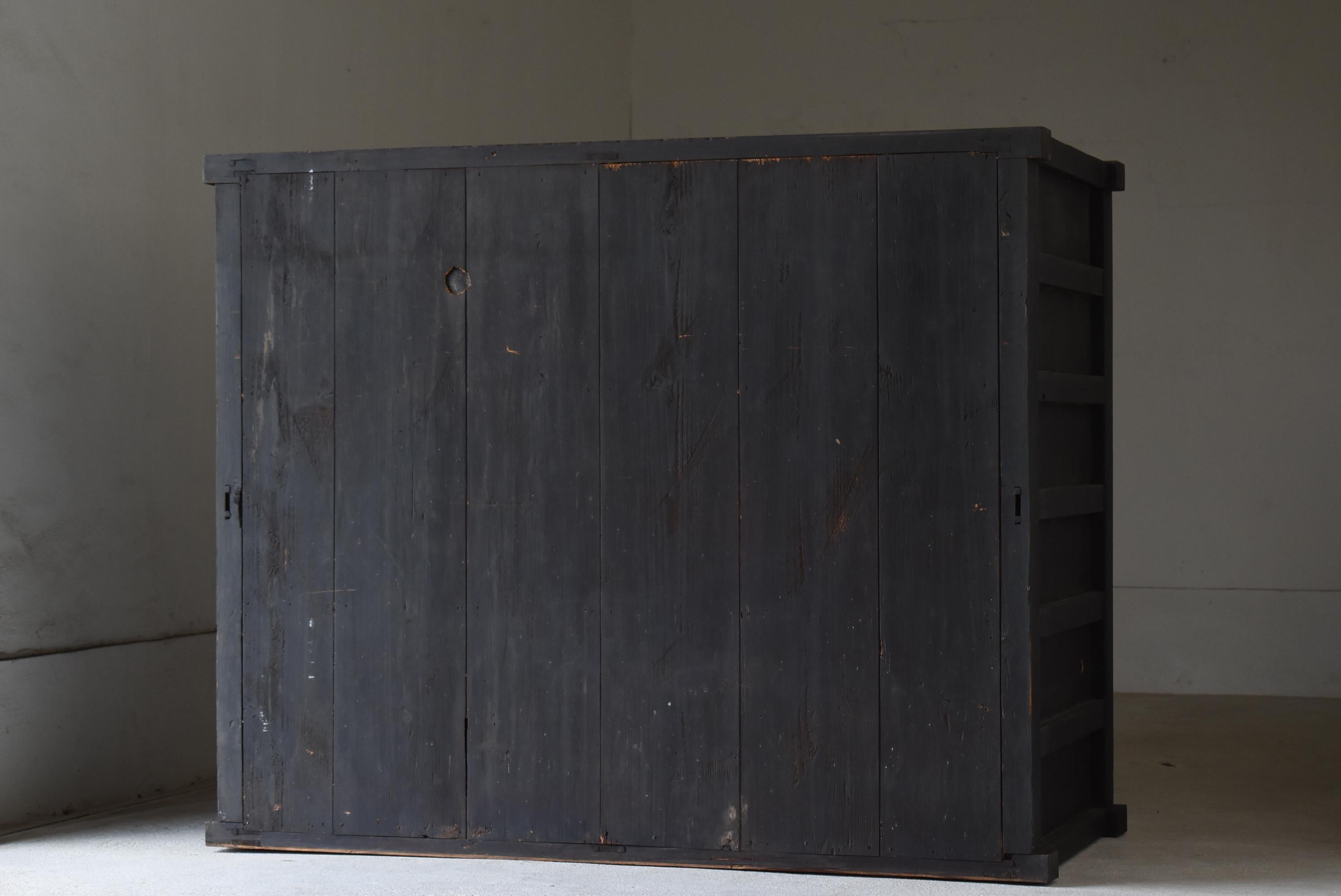 Grand Tansu japonais des années 1890 / buffet Wabi Sabi 5