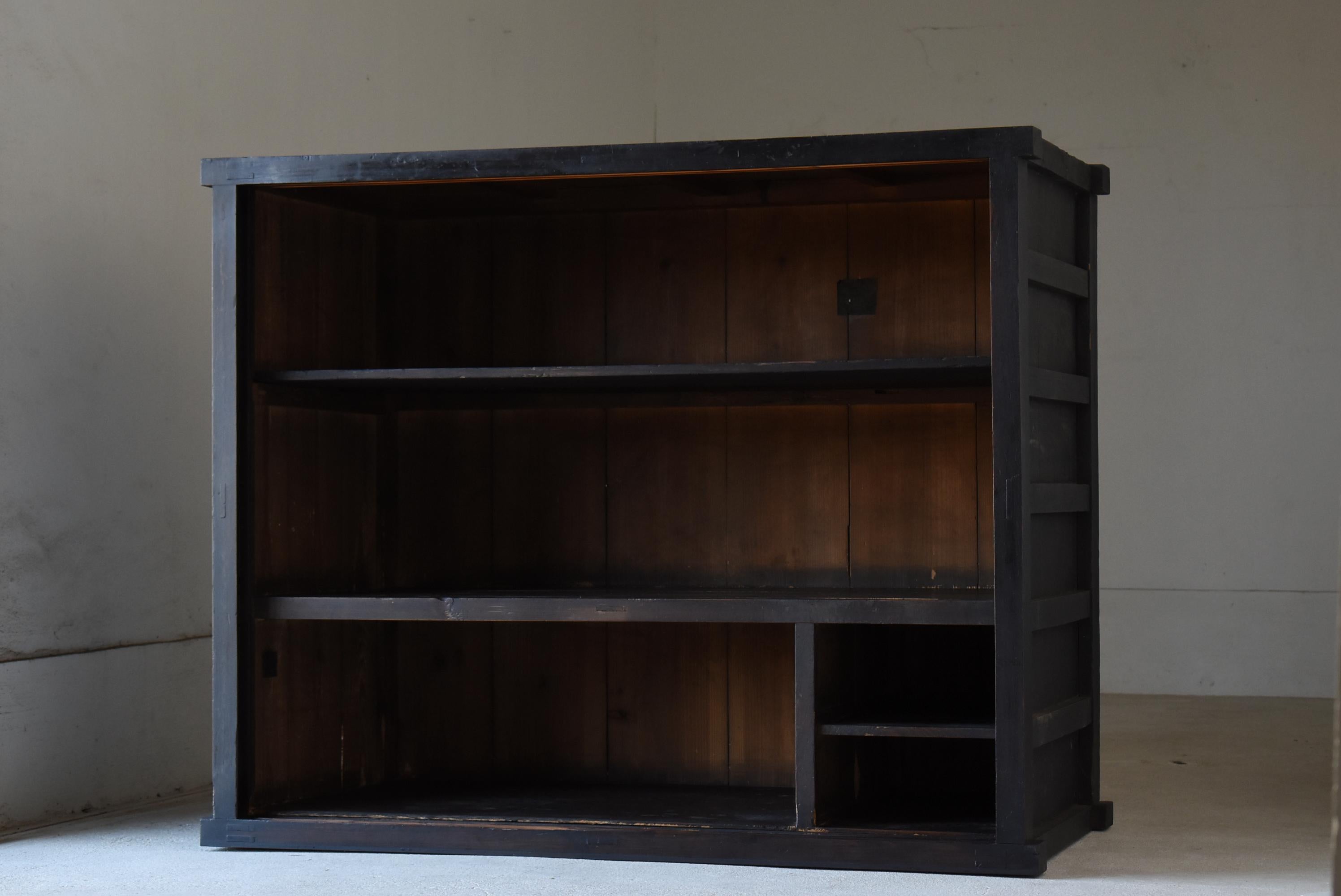 Grand Tansu japonais des années 1890 / buffet Wabi Sabi Bon état à Sammu-shi, Chiba