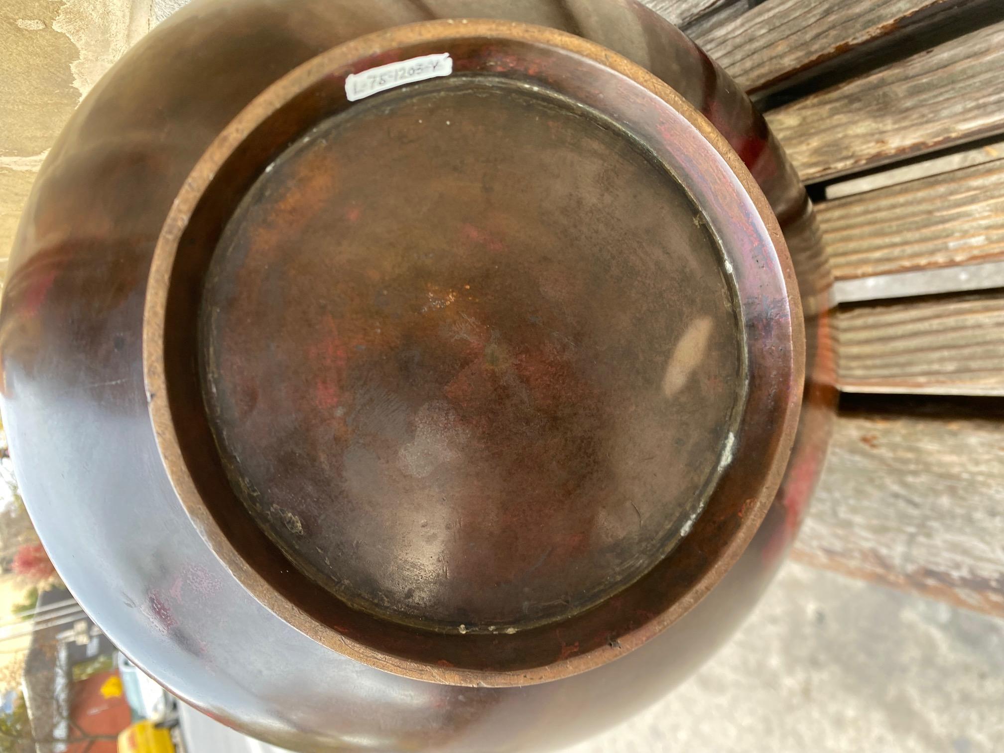 Vaso in bronzo giapponese del tardo periodo Meiji con patina rossa screziata in vendita 4