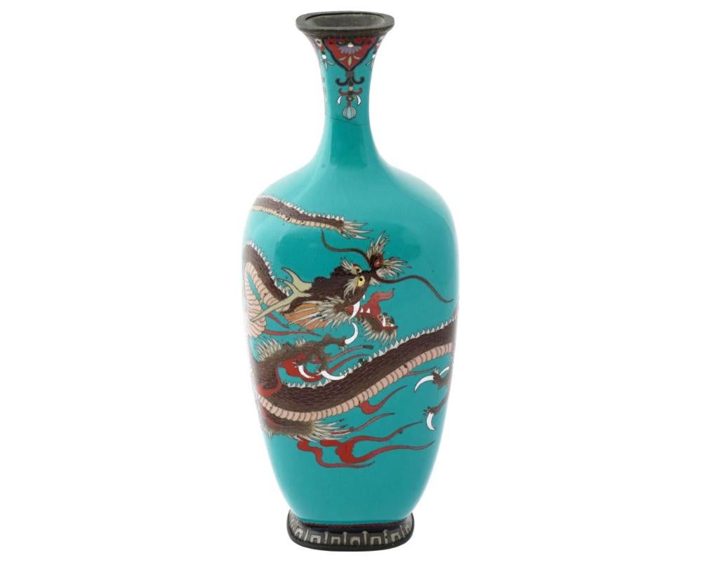 Cloissoné Japanese Late Meiji Turquoise Cloisonne Enamel Vase W Dragon
