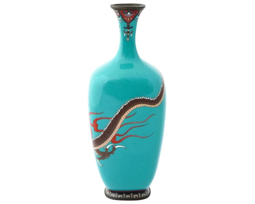 Japanese Late Meiji Turquoise Cloisonne Enamel Vase W Dragon In Good Condition In Long Island City, NY