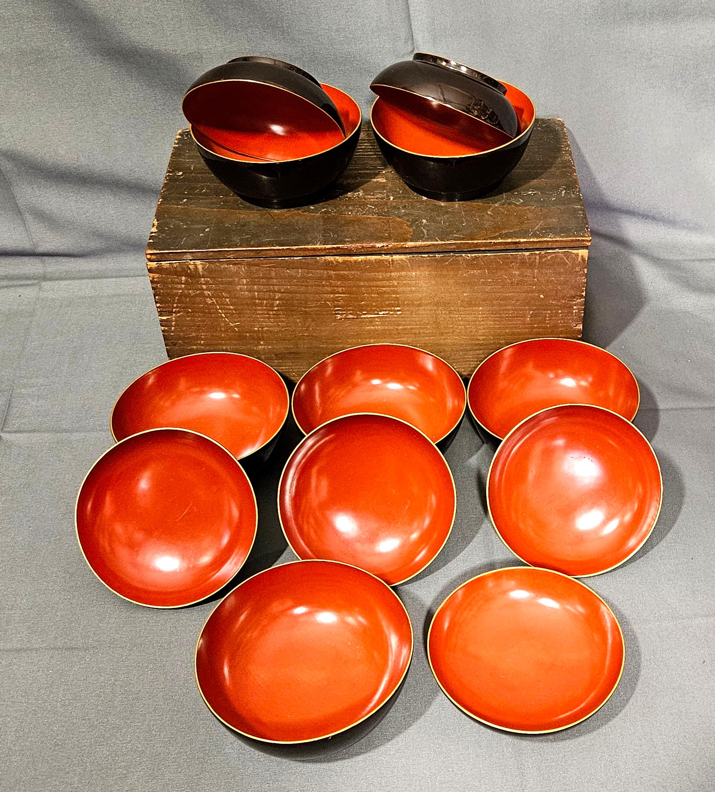 Japanese Lidded Rice Lacquer Bowls w/ Covers, 19 Century In Good Condition For Sale In Norton, MA