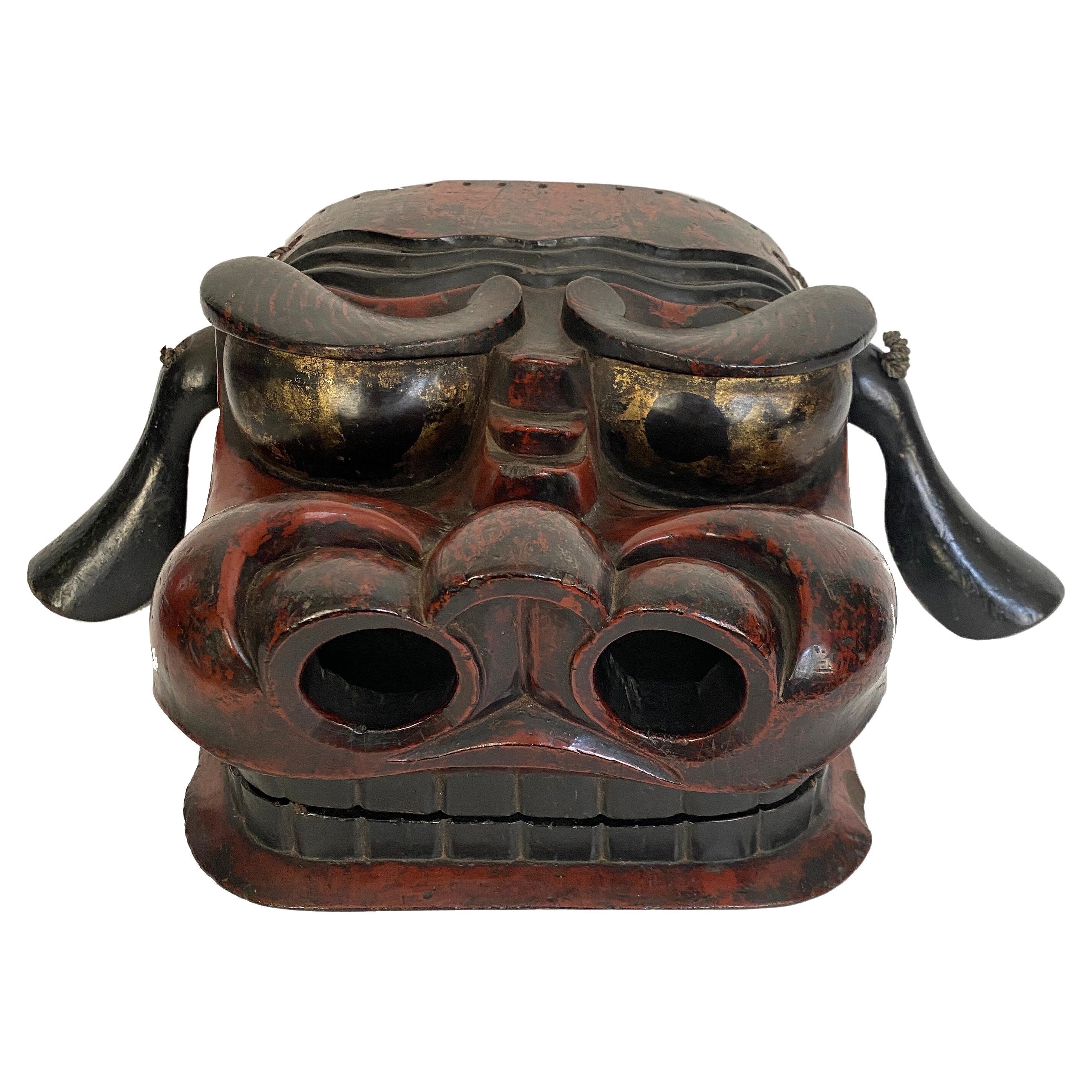 Masque de festival japonais Lion Gion, bois laqué, fin de la période Edo