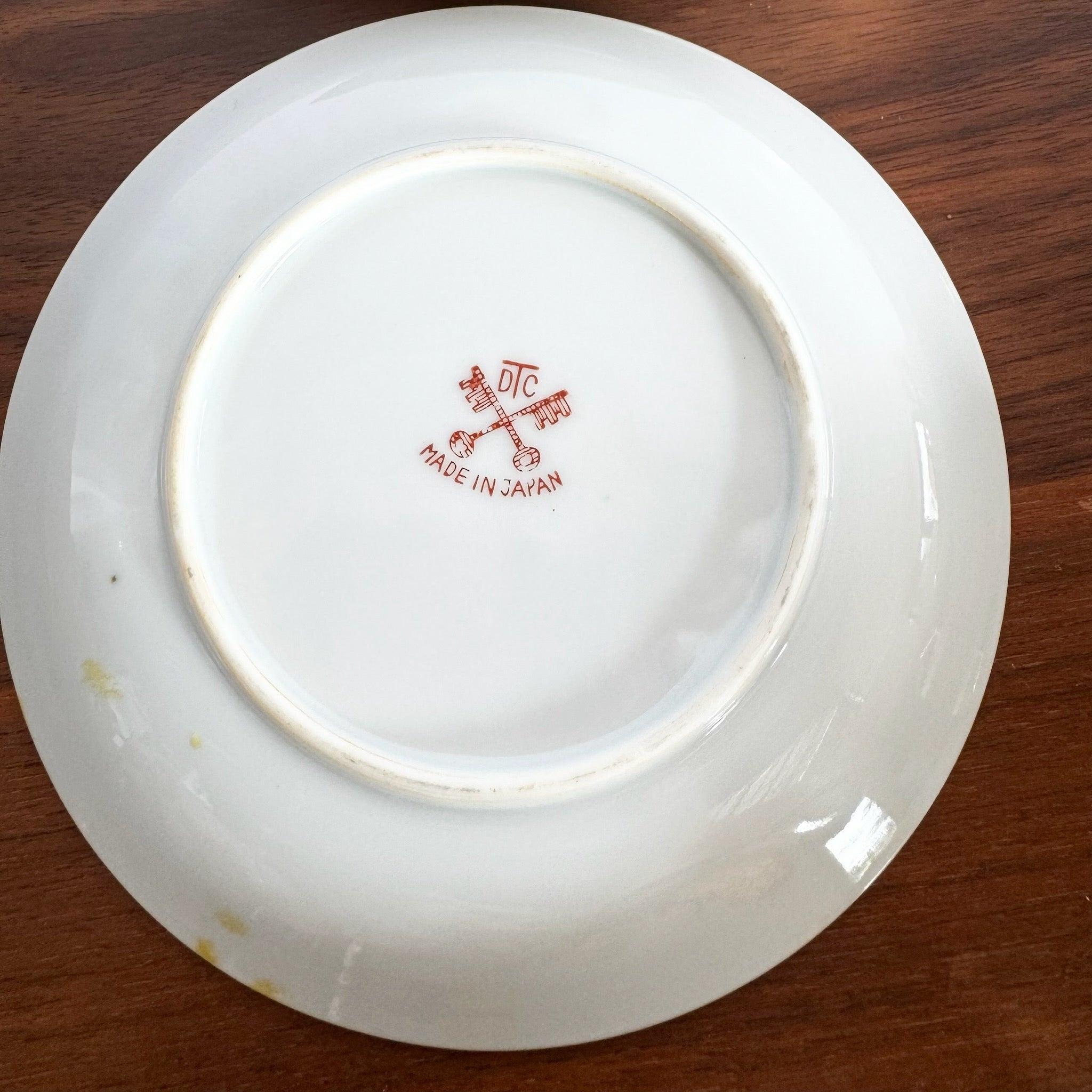 Juego de Té de Porcelana Japonesa Lithophane Geisha Moriage Dragonware - 12 Piezas en Bueno estado para la venta en Delray Beach, FL
