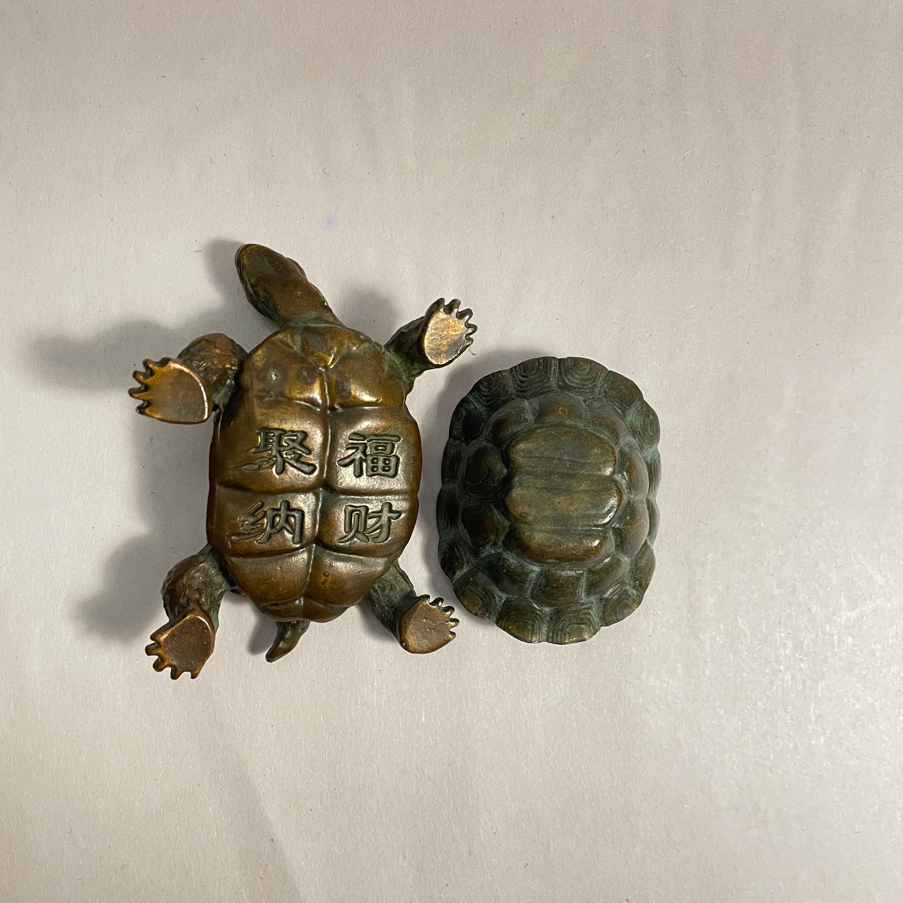 Japanese Little Bronze Turtle Jewerly Box 1980s For Sale 6