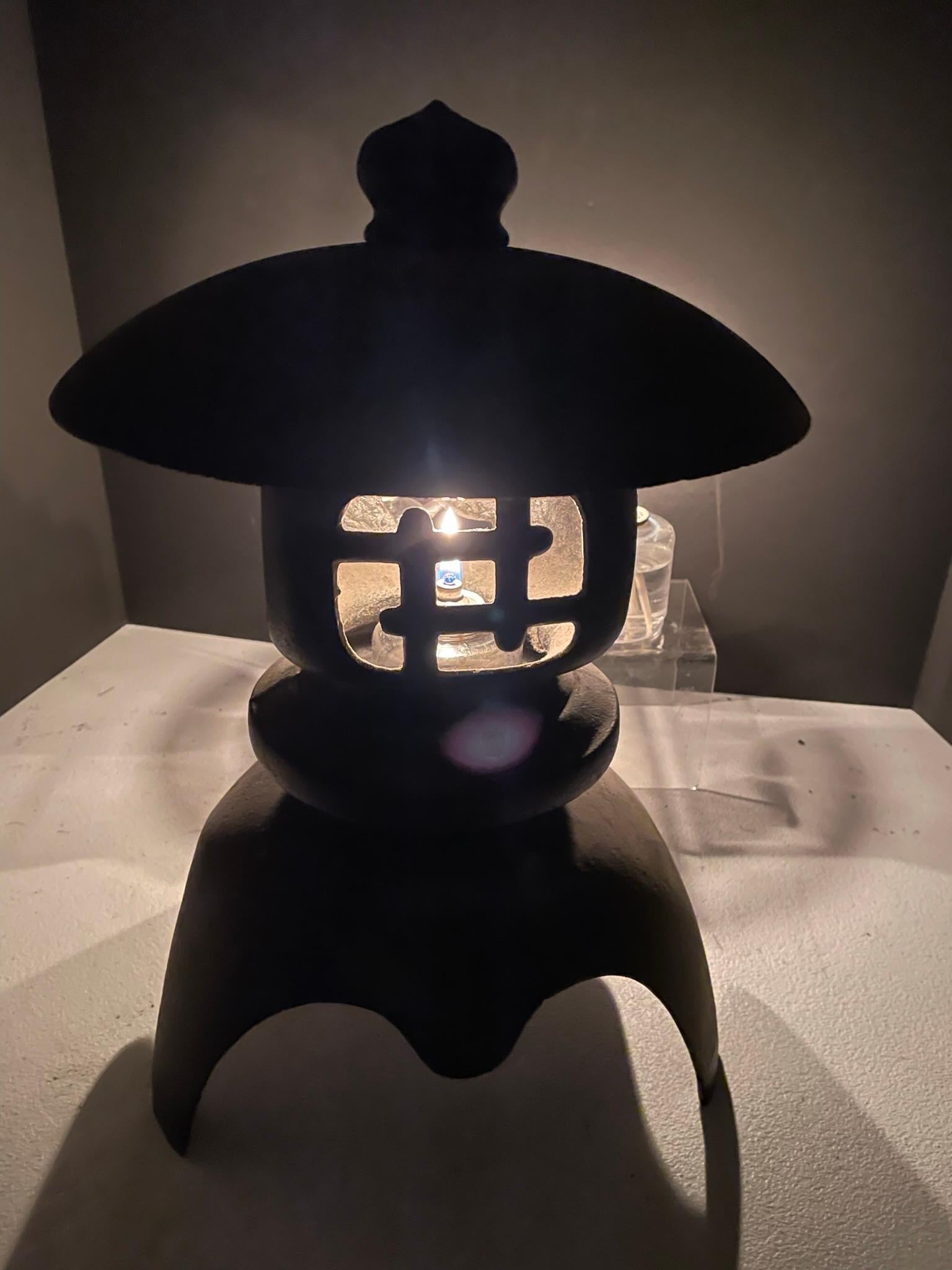 Japanese Lovely Old Tall Yukimi Lantern Cresent Moon, 16