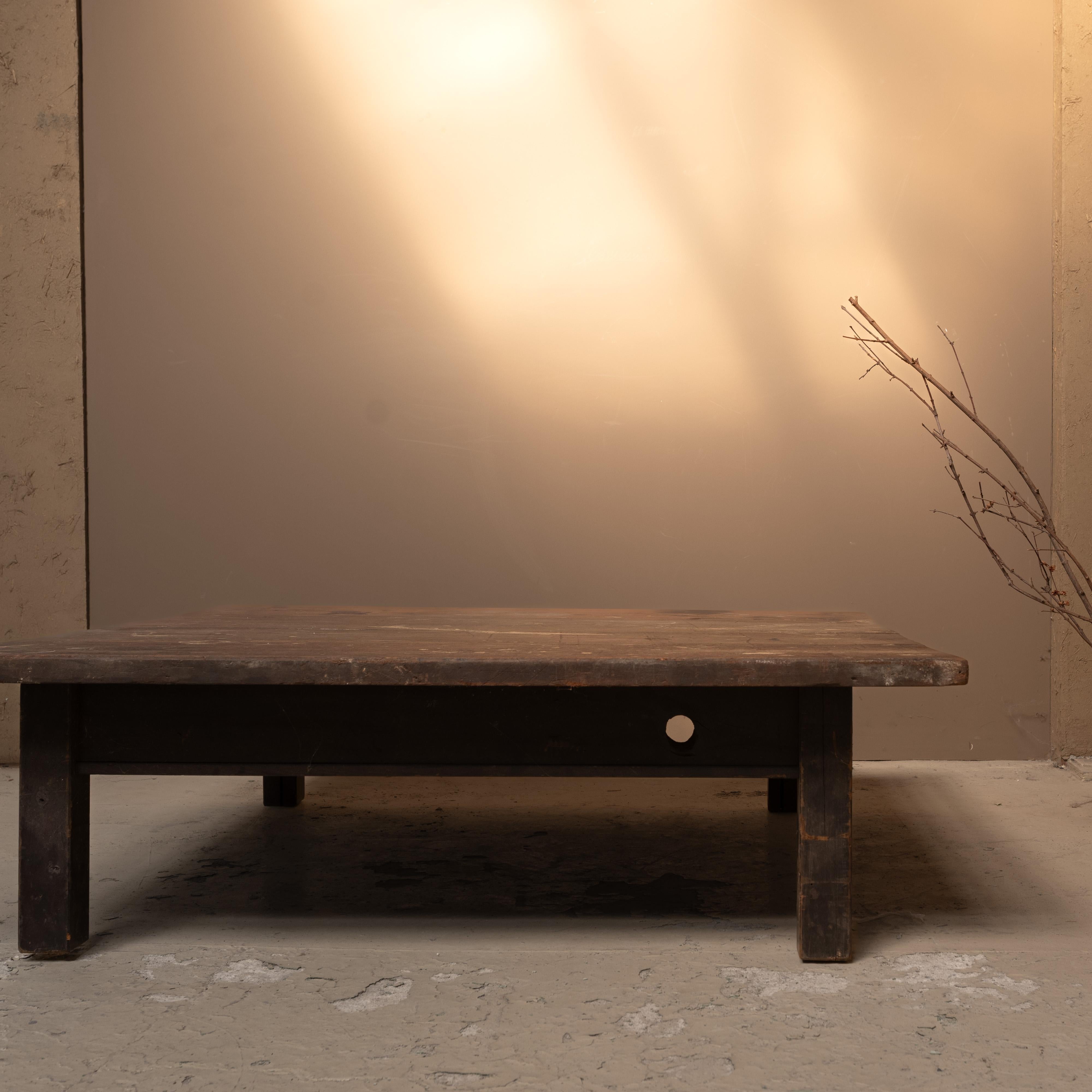 Japanischer niedriger Tisch, Wabi-sabi, 1920er Jahre, Japan im Angebot 2