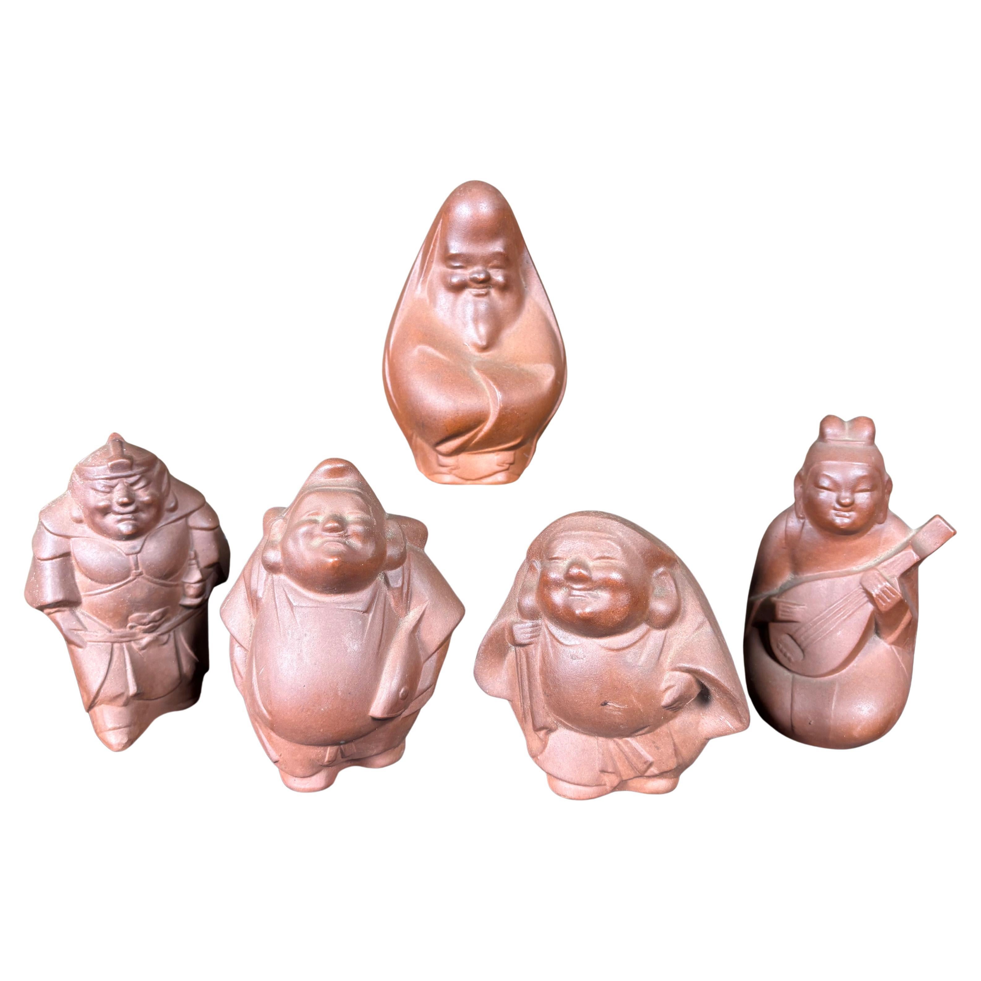 Giapponese  Set di cinque sculture Lucky Gods, Sotaro Saegura,  Zecca difficile da trovare in vendita