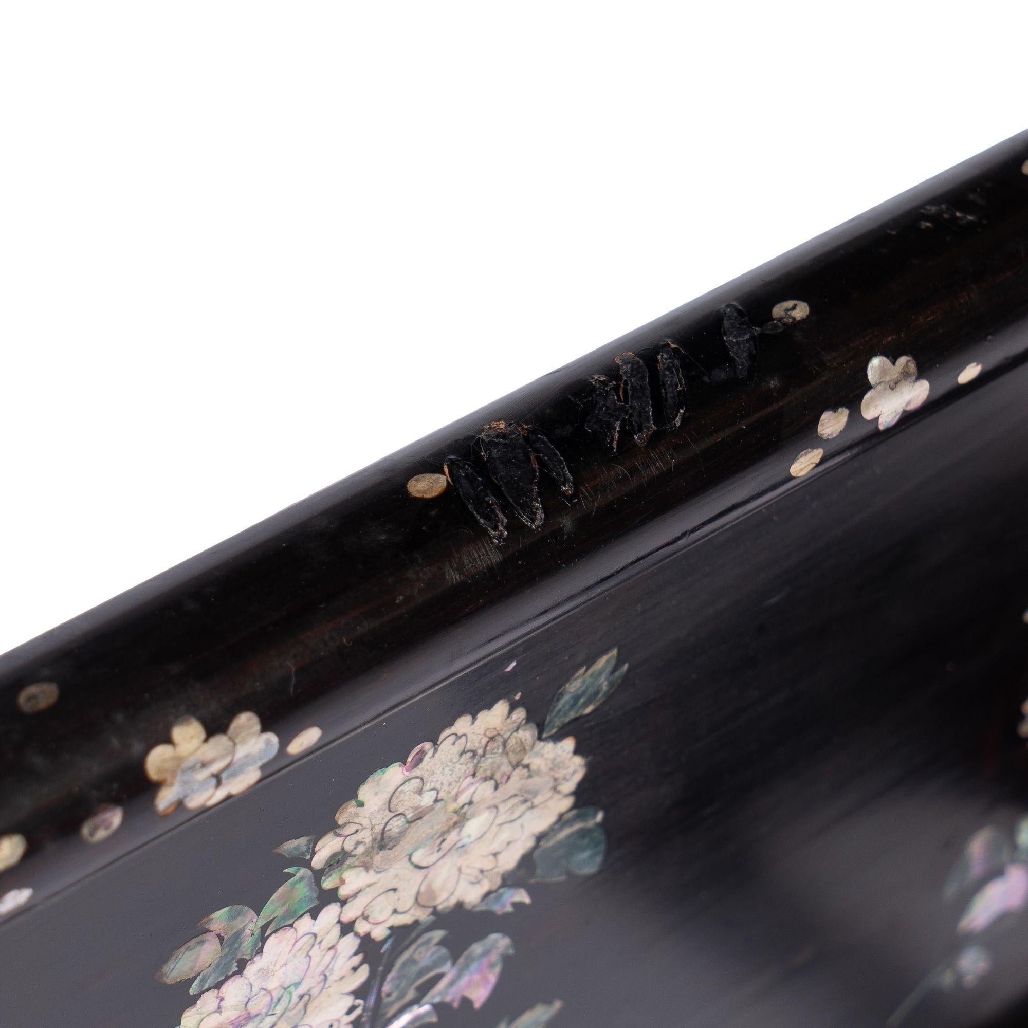 Japanese Lyre Base Sewing Box on Stand with Mother-Of Pearl Inlays, c. 1880 For Sale 10