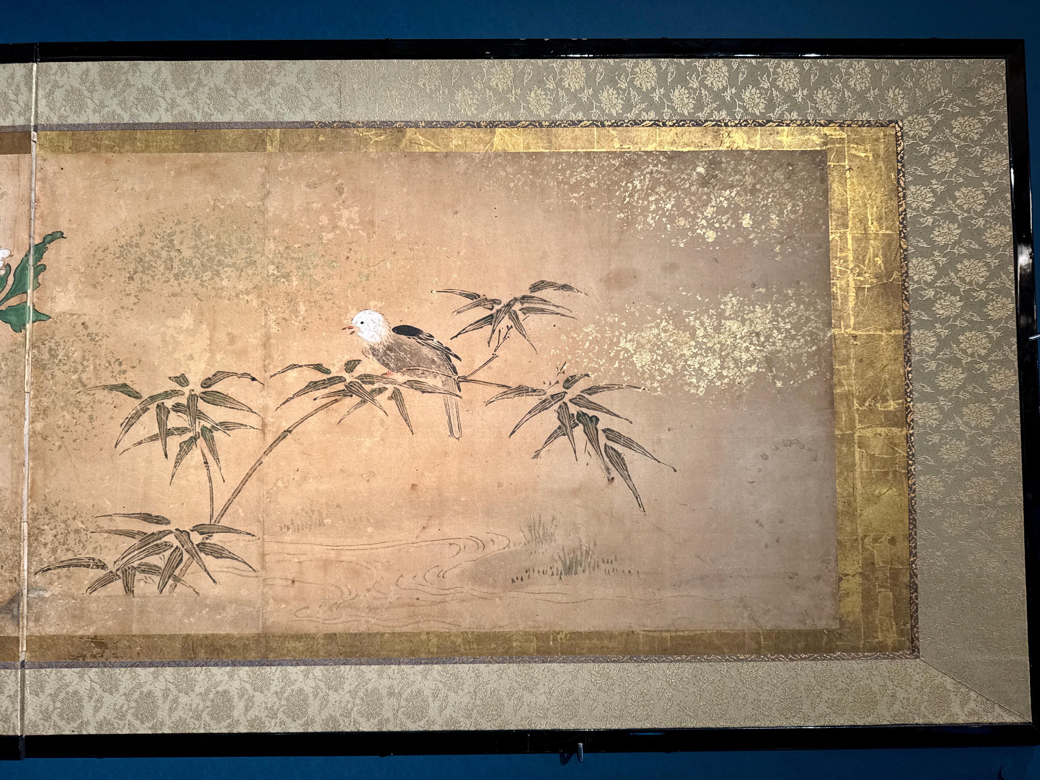 Laqué Paravent japonais à deux panneaux « magpie et pivoine », période Edo, 18e/19e siècle en vente