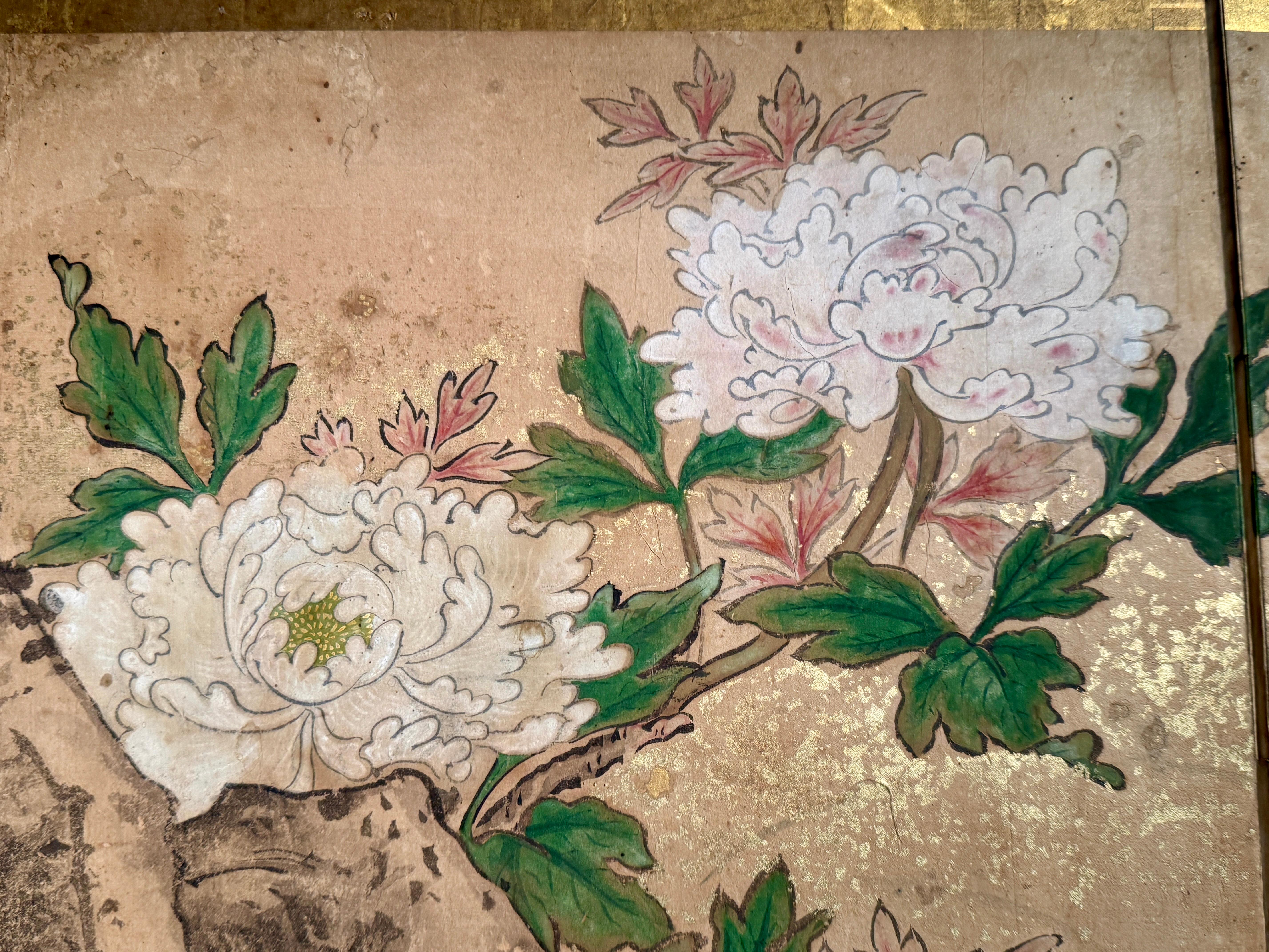 Paravent japonais à deux panneaux « magpie et pivoine », période Edo, 18e/19e siècle en vente 1
