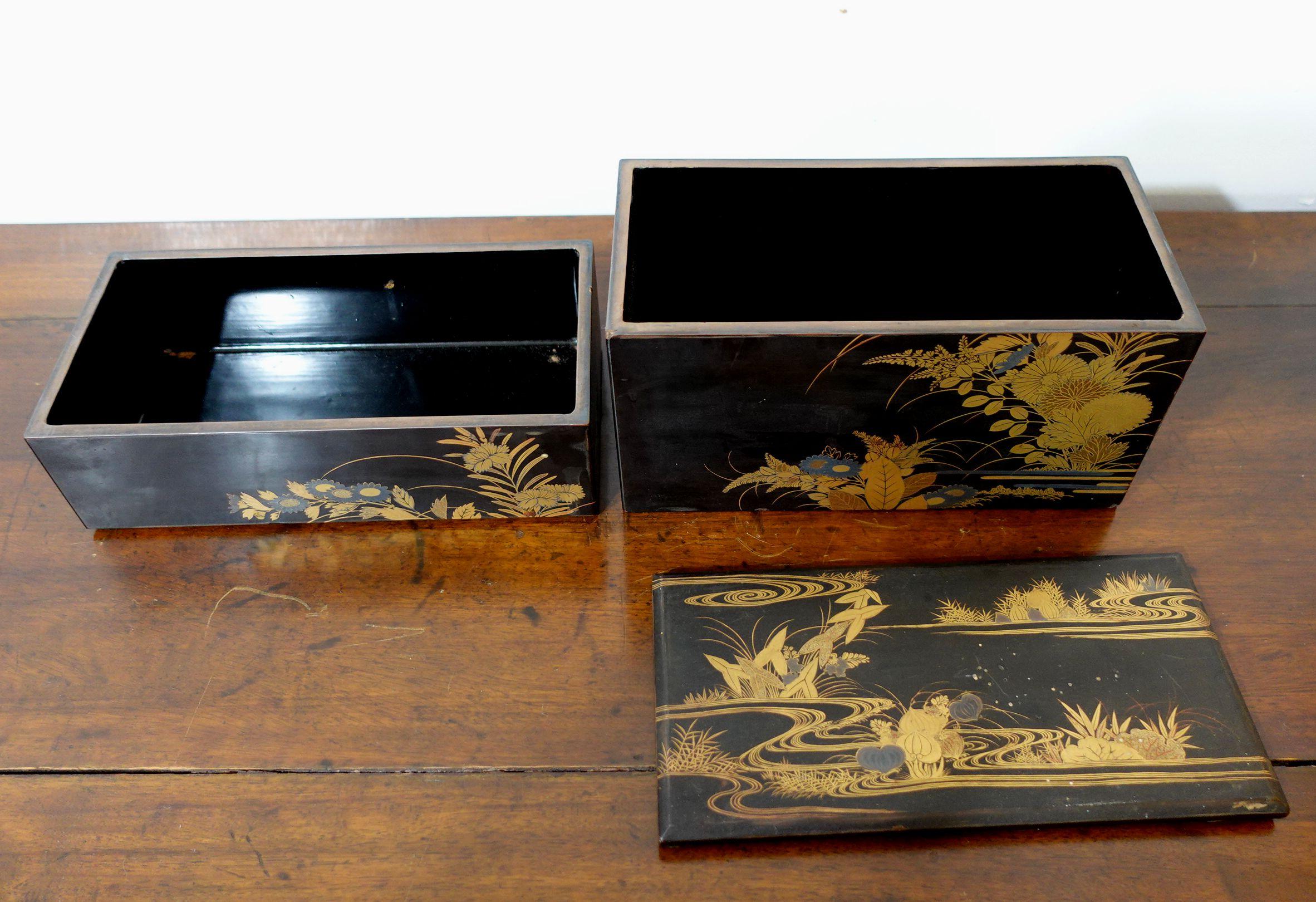 Japanese Maki-e Black Lacquered Box, Ric.047 For Sale 5