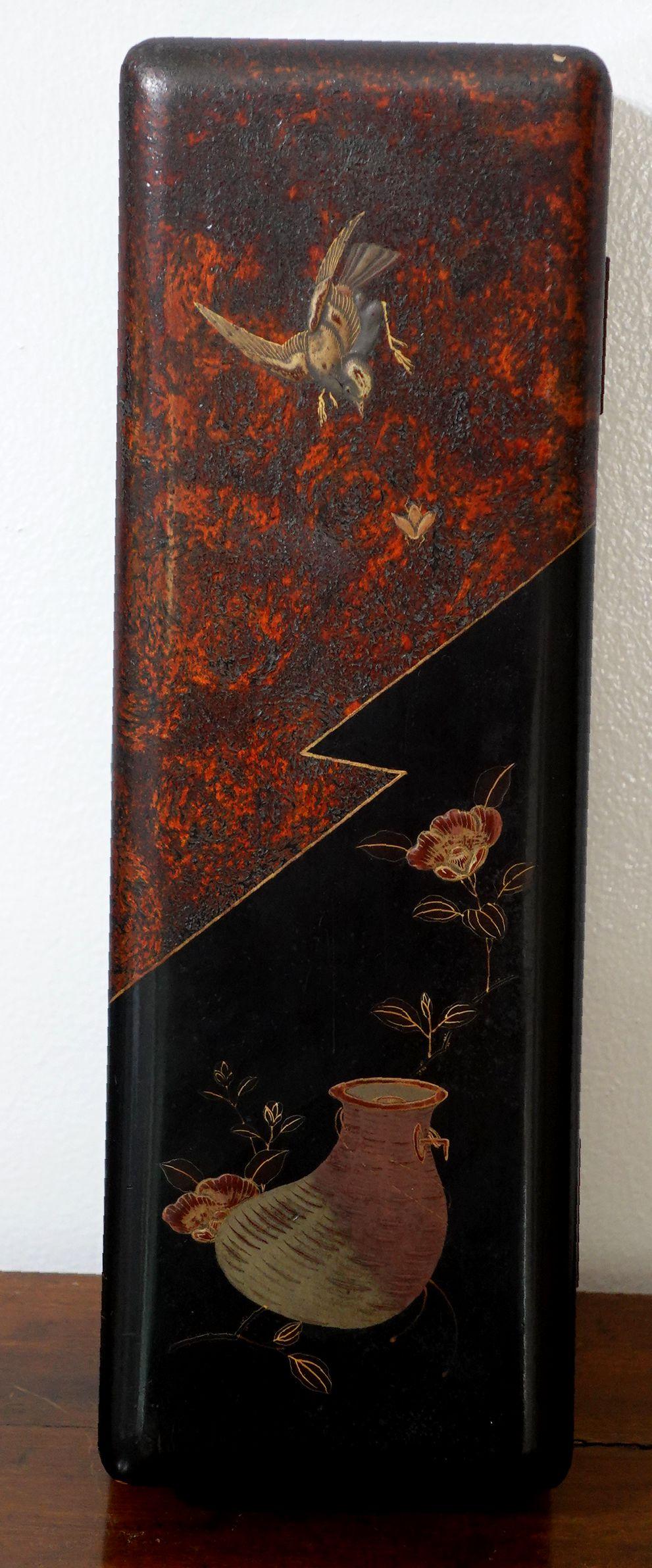 19th Century Japanese Maki-e Lacquered Box, Ric.049 For Sale