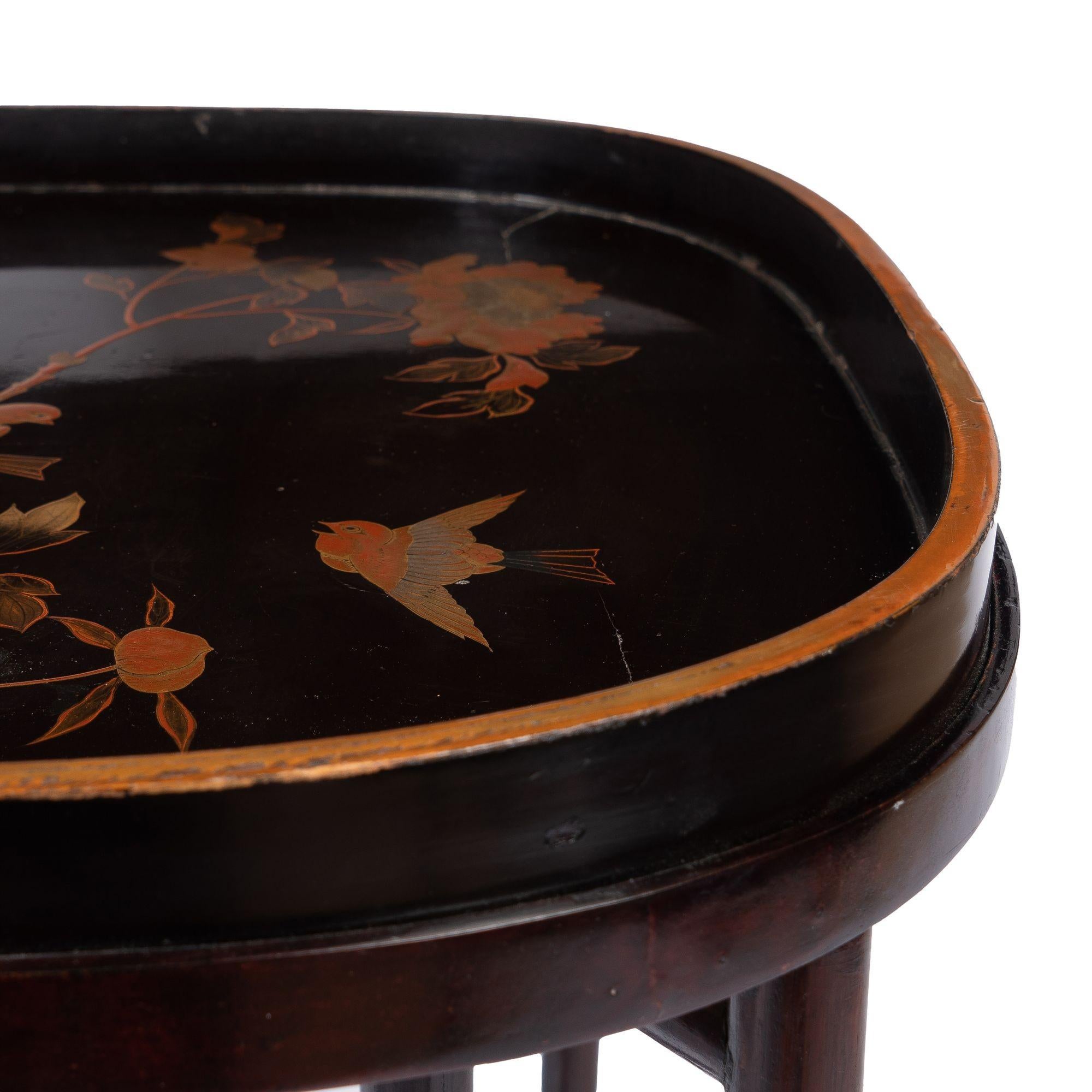 Japanese Maki-E Lacquered Oval Wood Tray on Stand, c. 1850-1900 For Sale 7