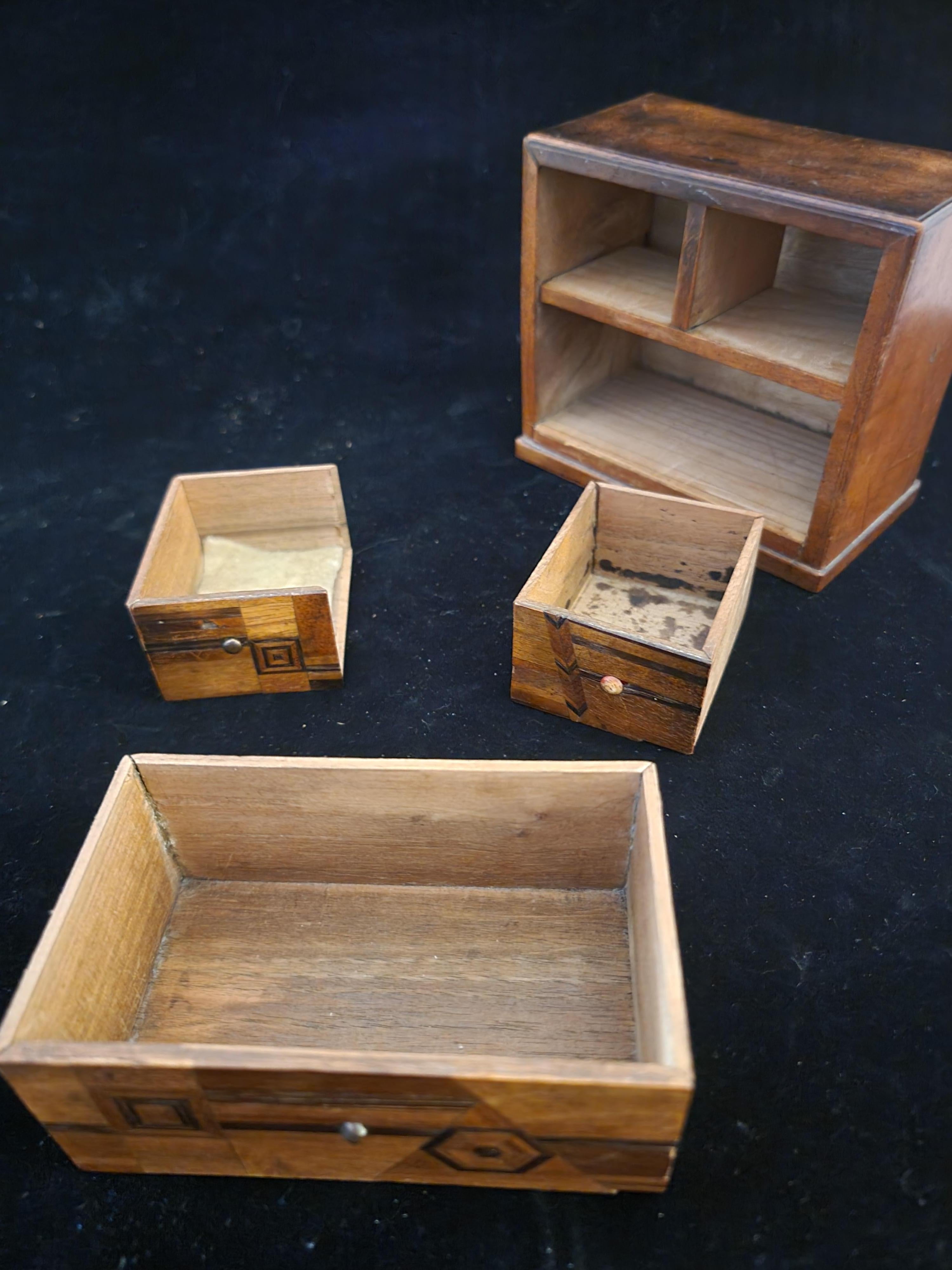 mini chest of drawers