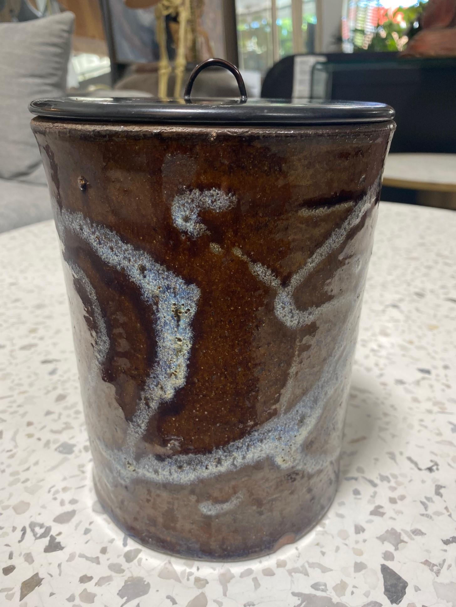 Japanese Mashiko Ware Mingei Pottery Water Container Vase Manner of Shoji Hamada In Good Condition For Sale In Studio City, CA