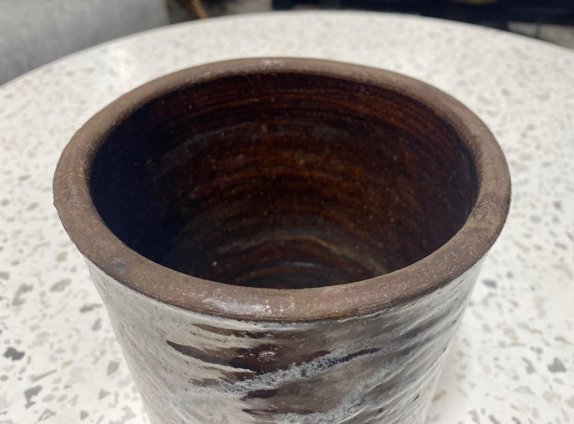 Japanese Mashiko Ware Mingei Pottery Water Container Vase Manner of Shoji Hamada For Sale 2