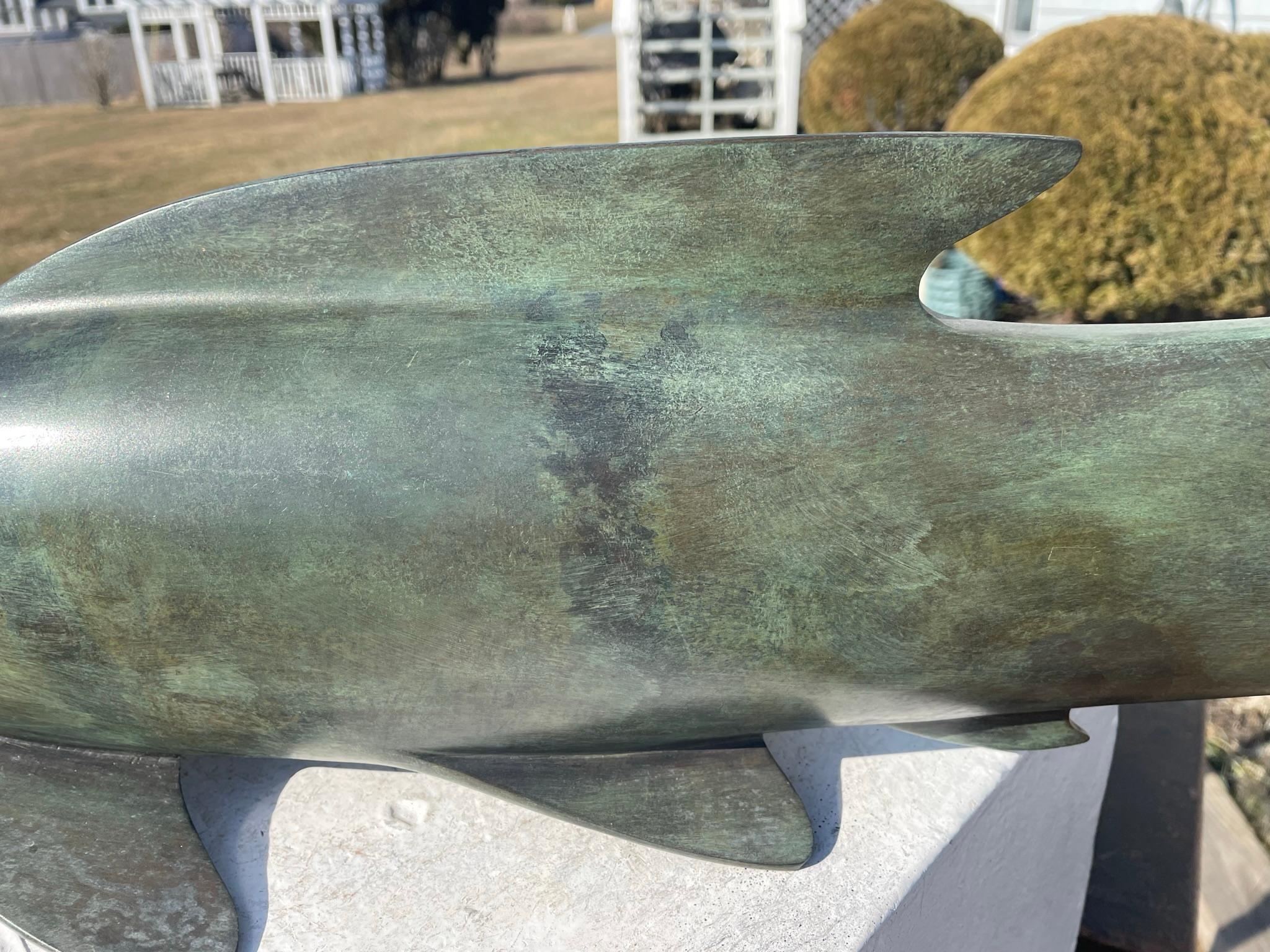Japanese Massive Bronze Calming Trophy Koi Fish, Signed Ota Ryohei In Good Condition In South Burlington, VT