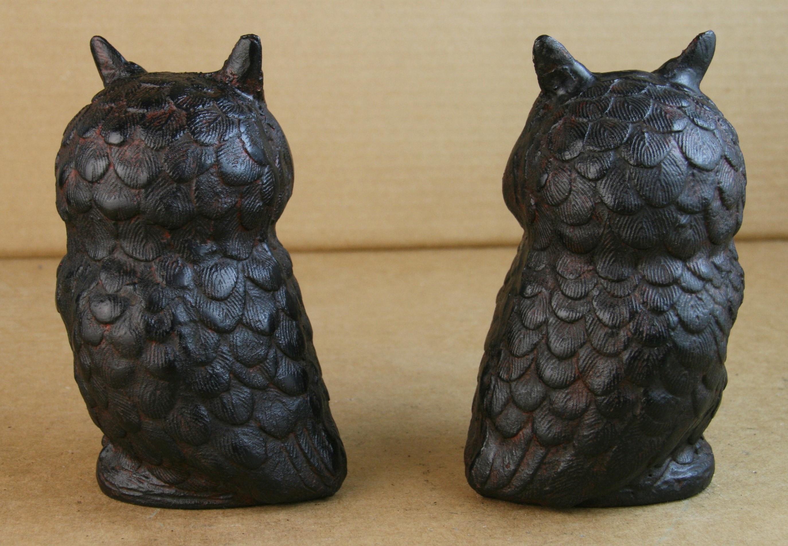Iron Japanese Matching Pair Owl Sculptures/Bookends